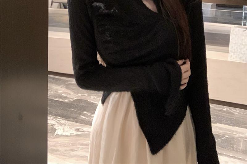 Long Sleeve Mandarin Collar Plain Keyhole Knit Top Product Image