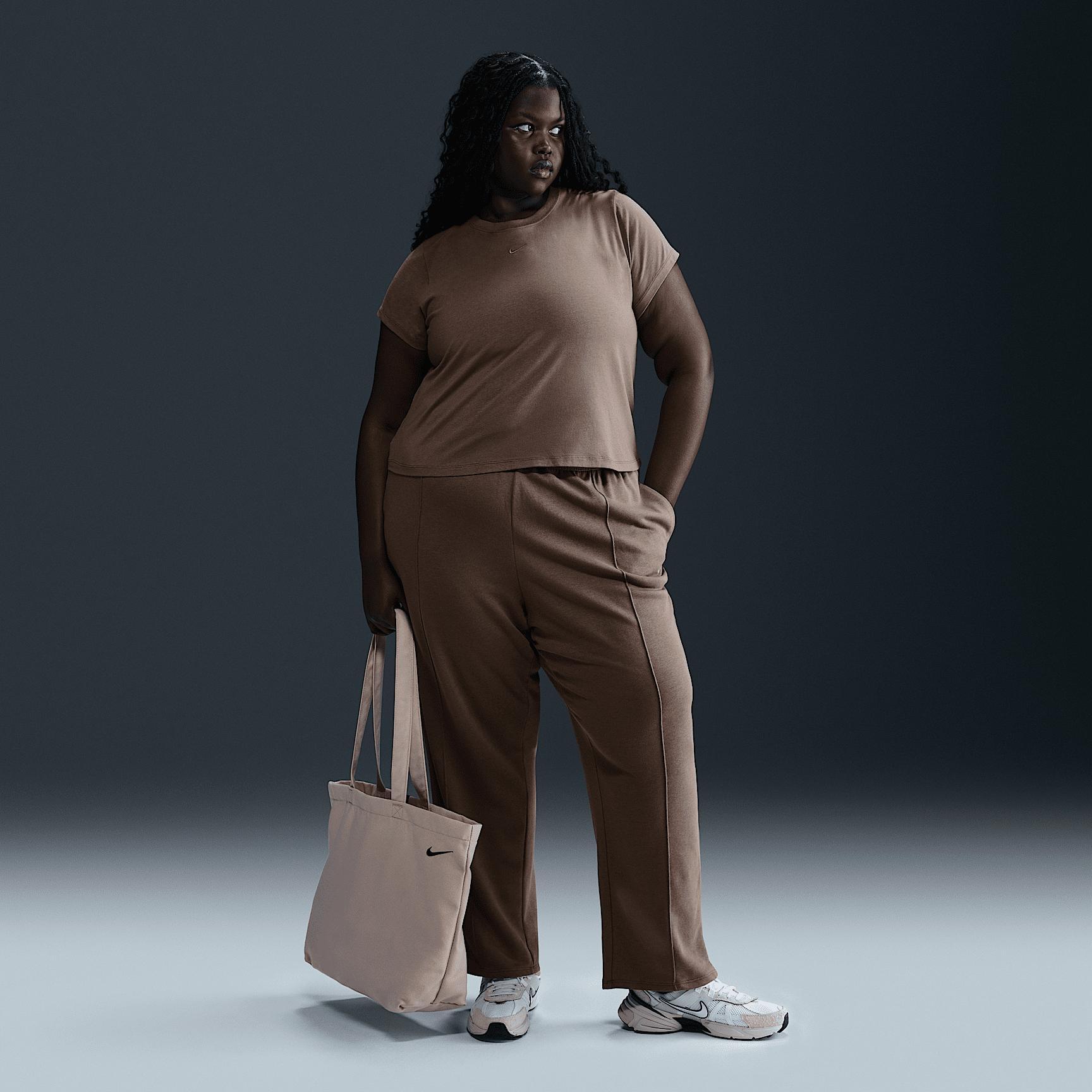 Nike Sportswear Chill Knit Women's Cropped T-Shirt (Plus Size) Product Image