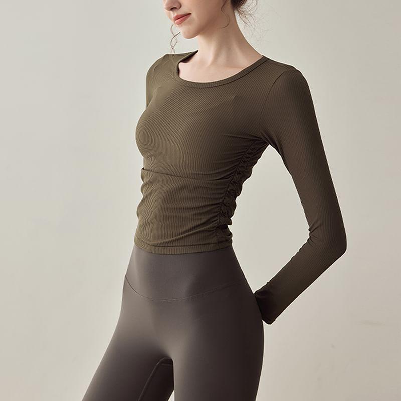 Long-Sleeve Plain Ruched Sports T-Shirt Product Image