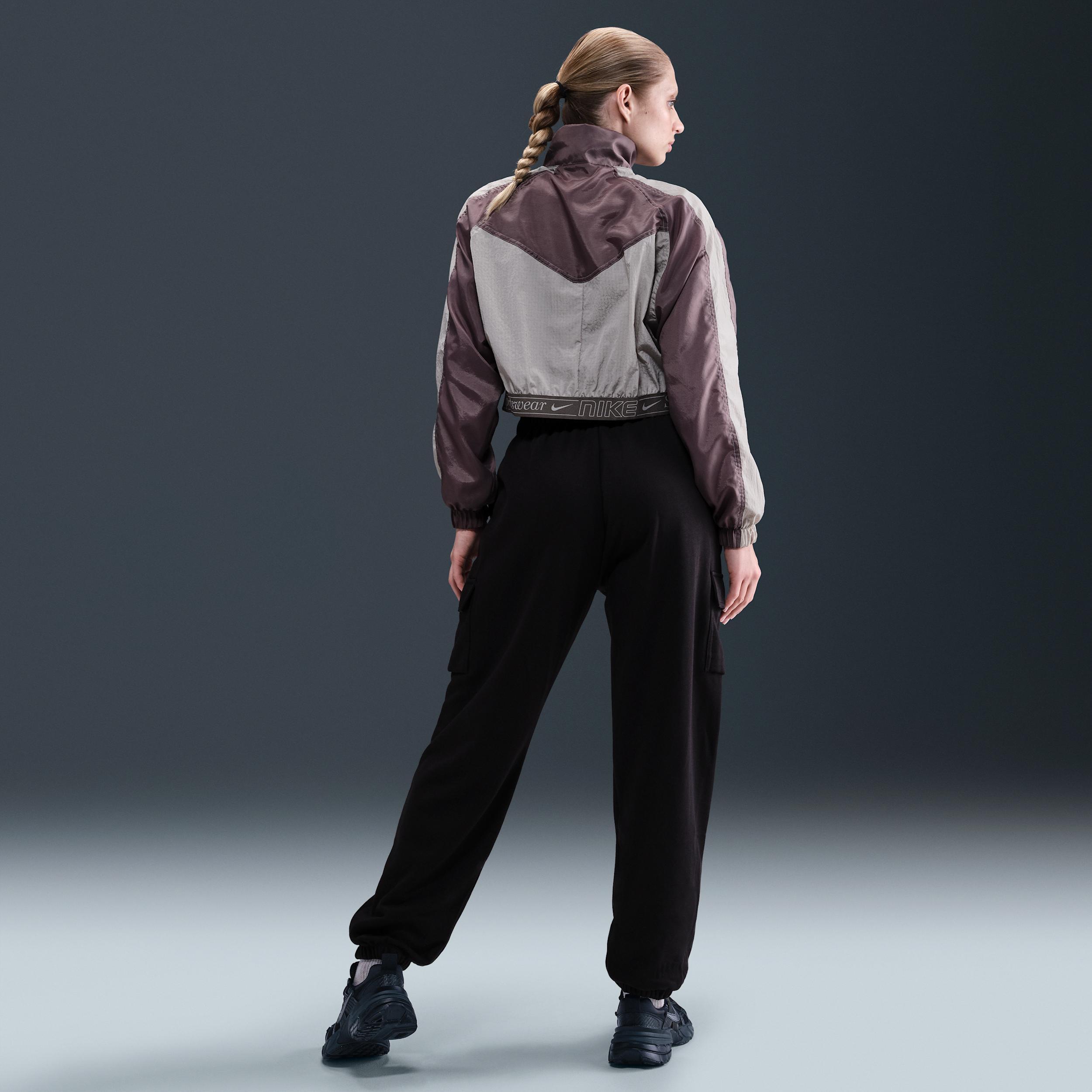 Women's Nike Sportswear Club Fleece Midrise Cargo Pants, Size: XL, Black Product Image