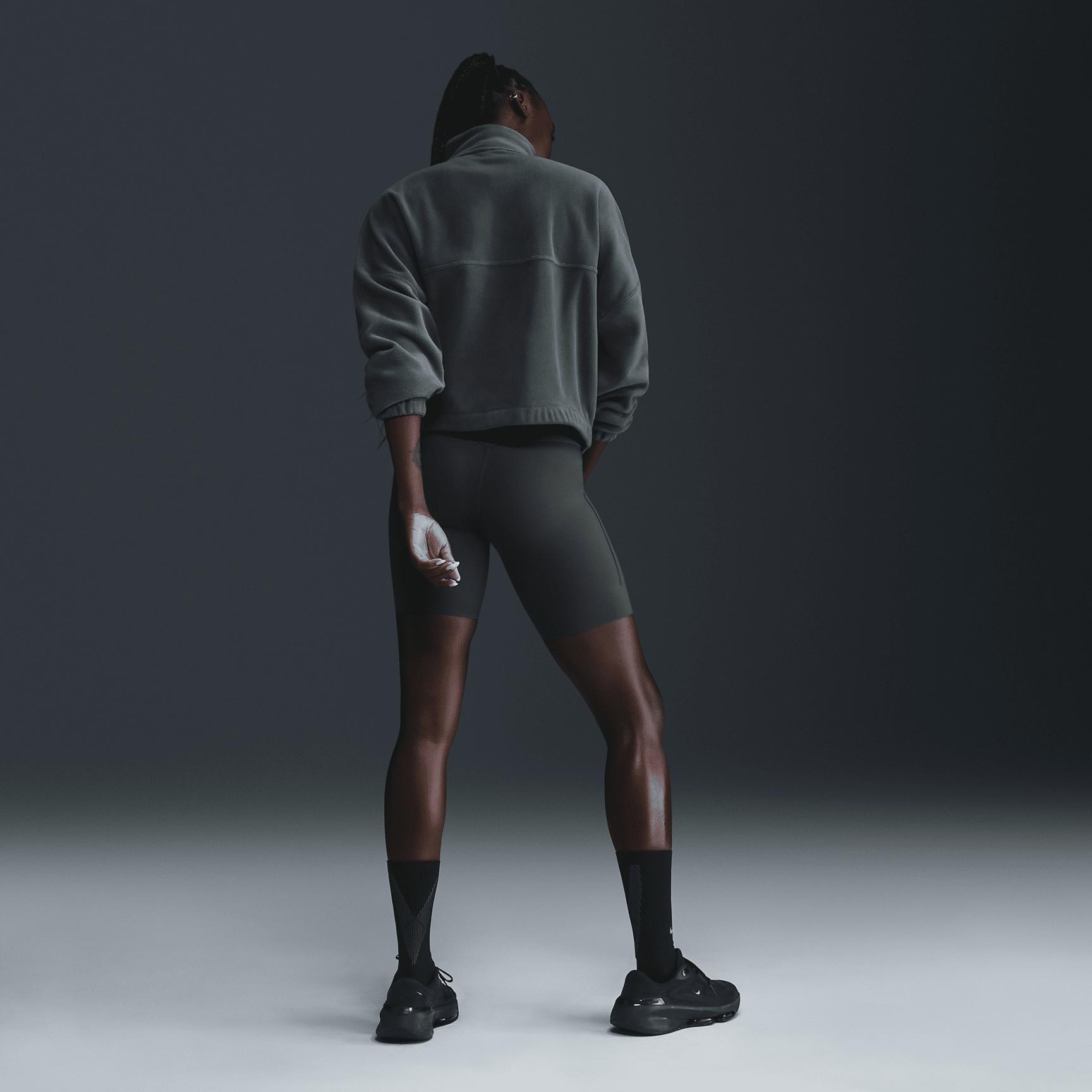Nike One Women's Therma-FIT Oversized 1/2-Zip Fleece Top Product Image