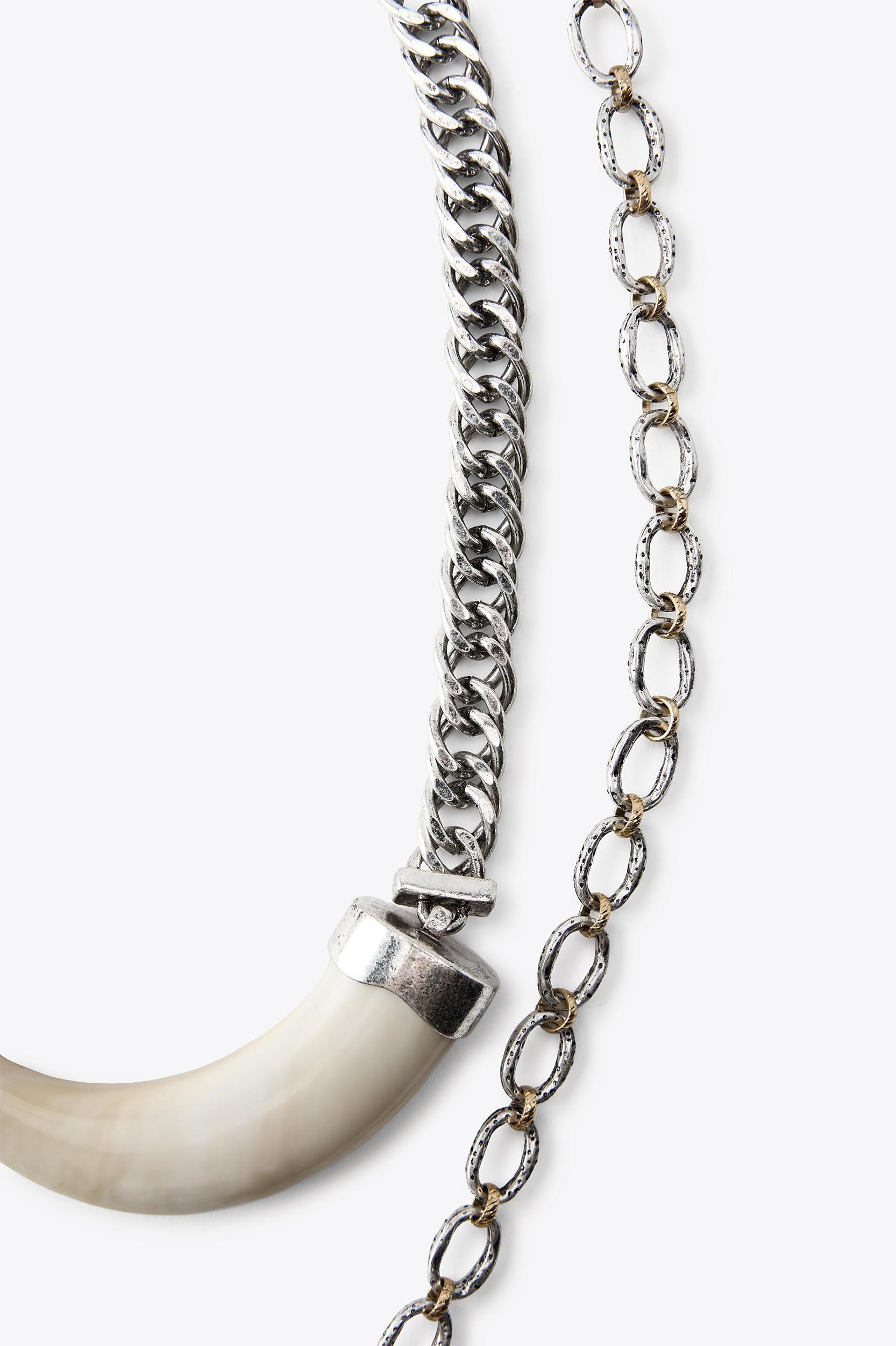 LEATHER BELT WITH CHAIN AND HEARTS Product Image