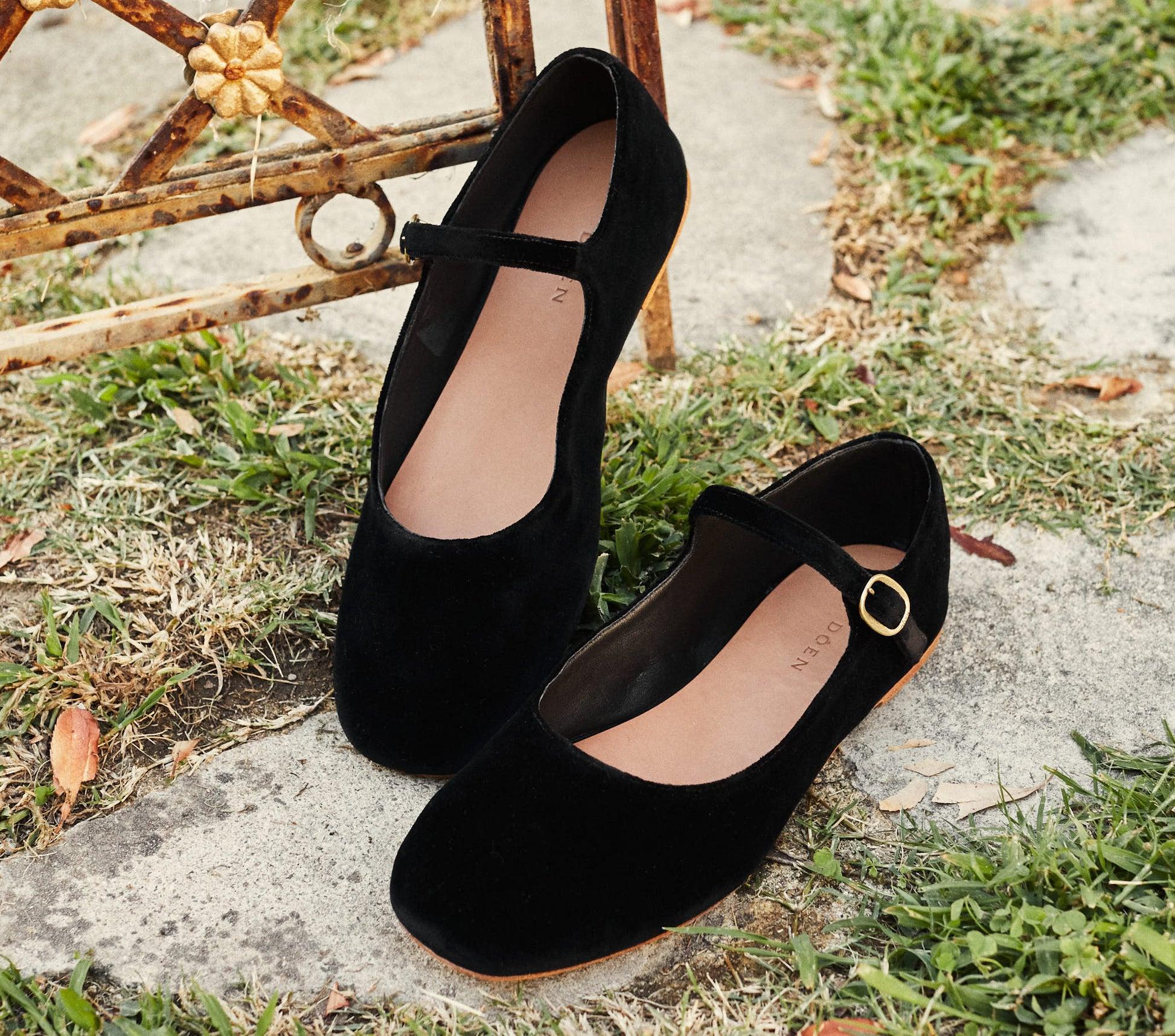 MARY JANE SLIPPER -- BLACK Product Image
