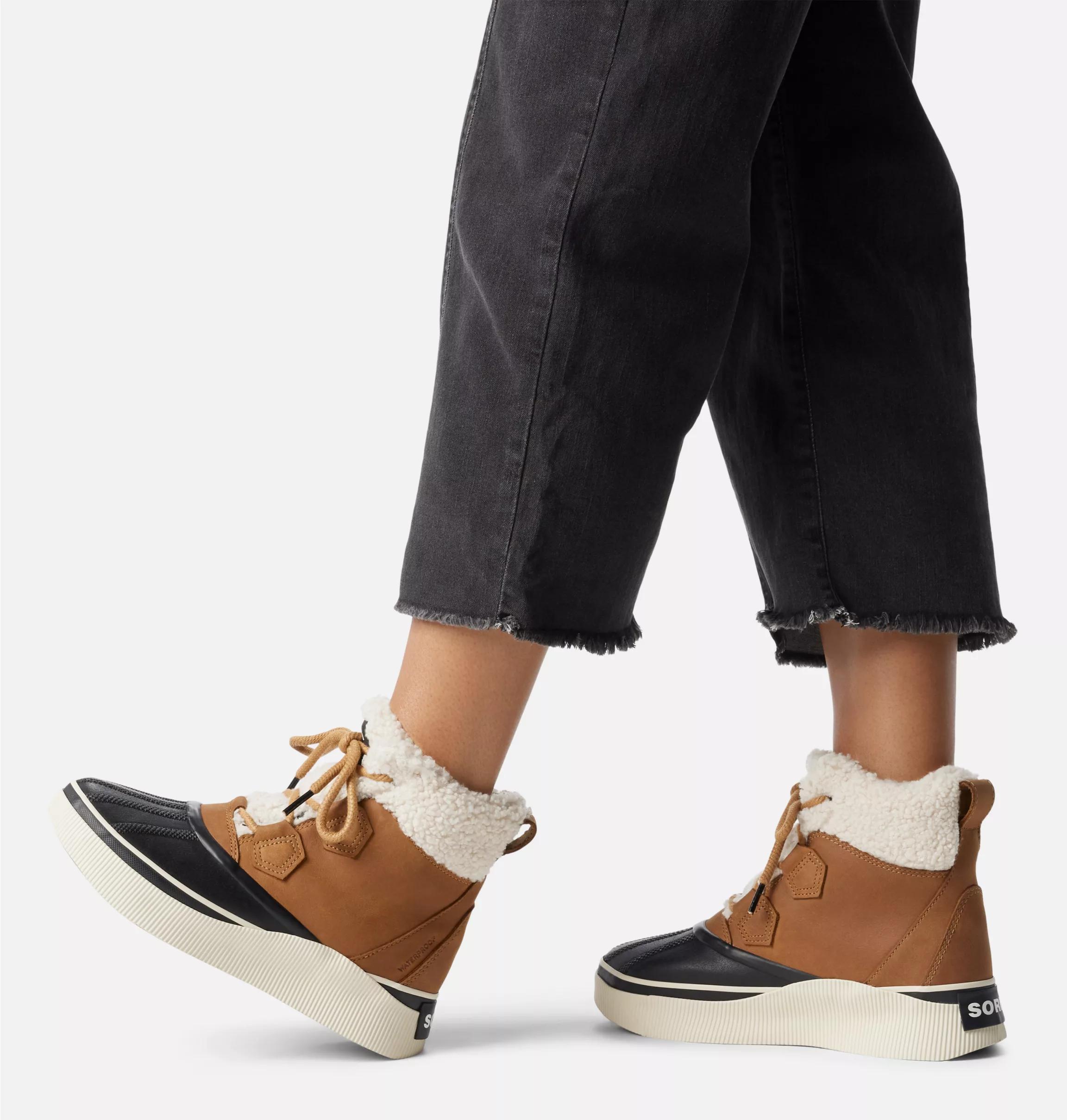 OUT N ABOUT™ IV Chillz Women's Waterproof Boot Product Image