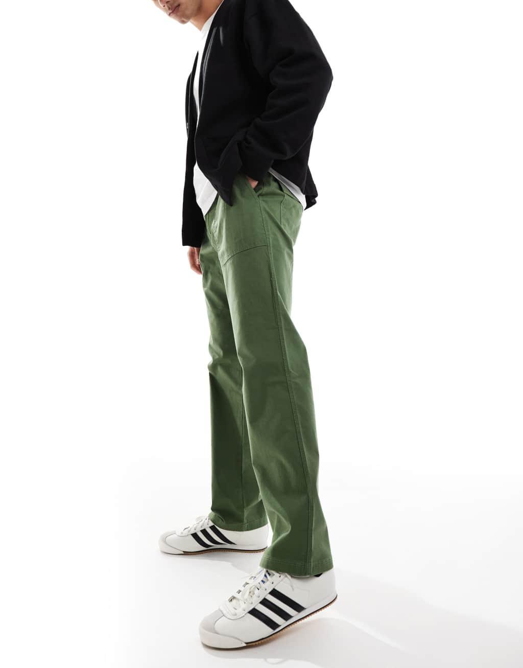 Columbia Flex utility pants in green Product Image