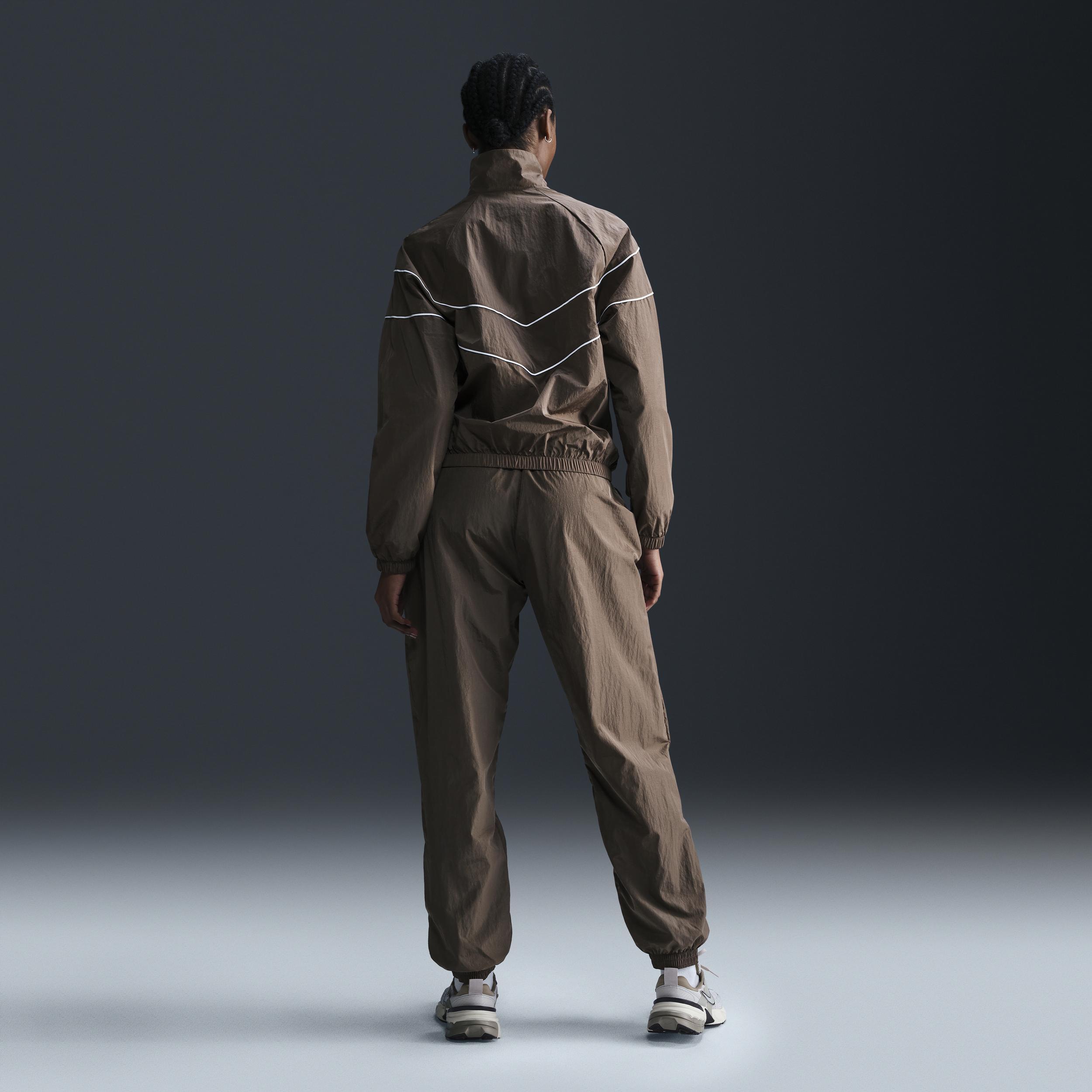 Nike Sportswear Essential Women's Mid-Rise Oversized Woven Joggers Product Image