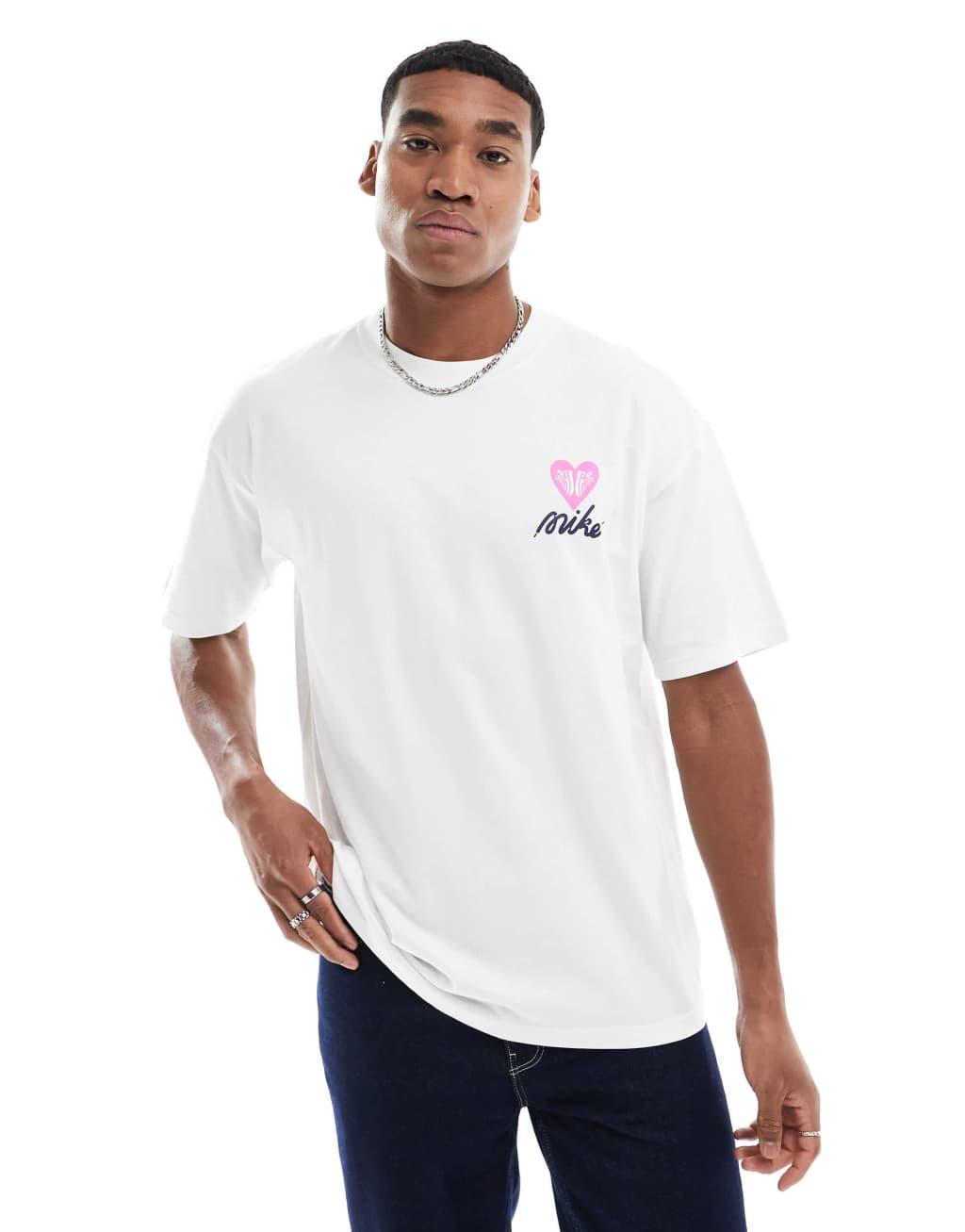 Nike Valentines day graphic T-shirt in white Product Image