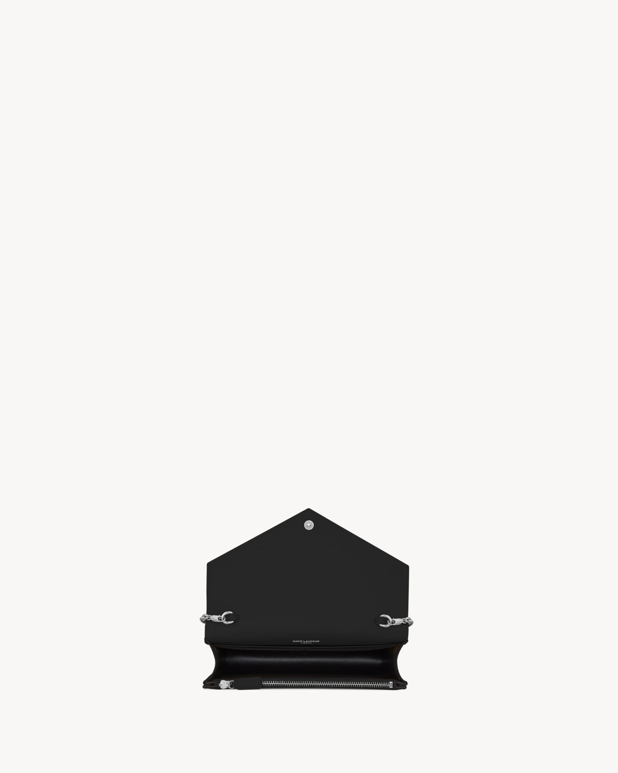 CASSANDRE ENVELOPE CHAIN WALLET IN GRAIN DE POUDRE LEATHER Product Image