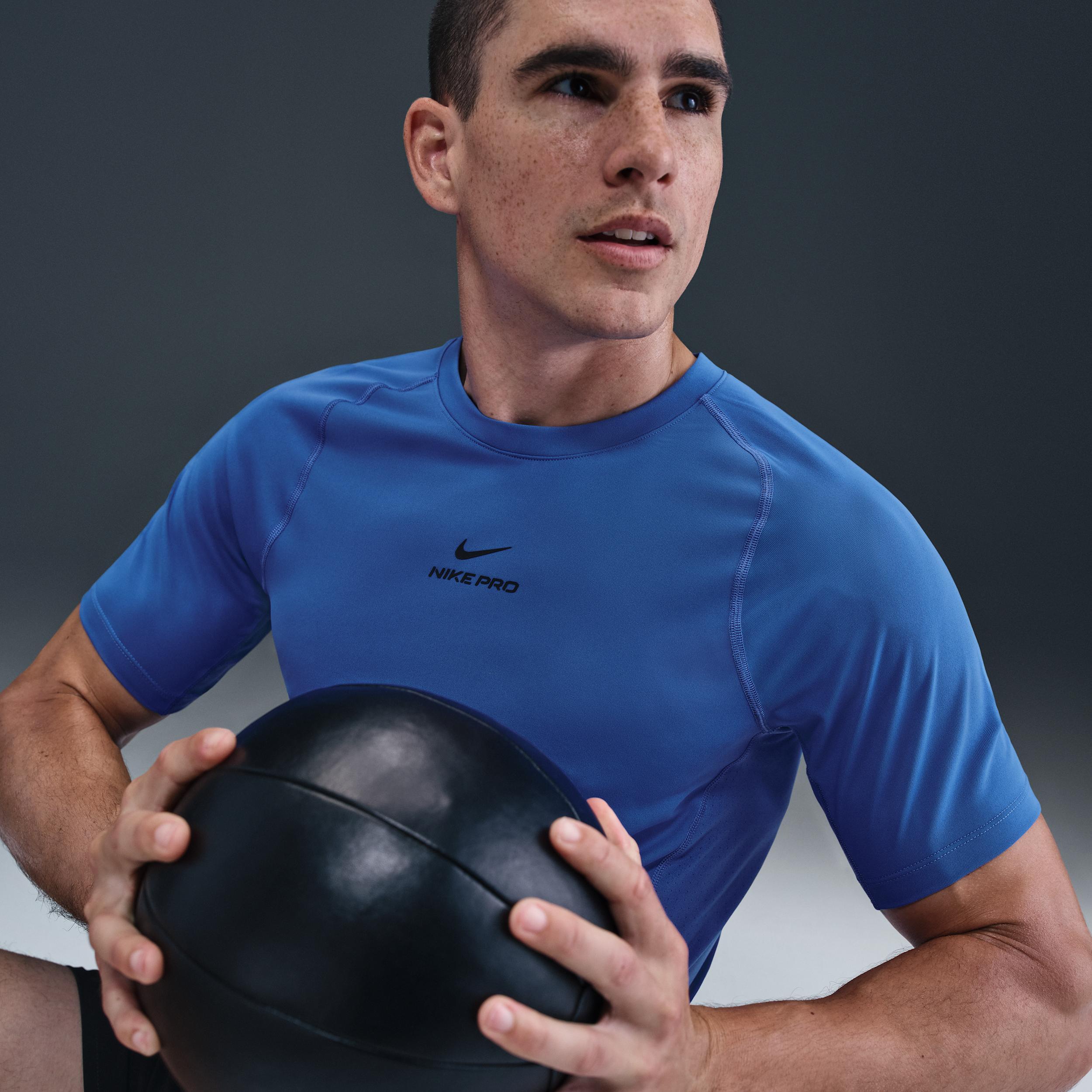 Nike Pro Training Men's Dri-FIT Short-Sleeve Top Product Image