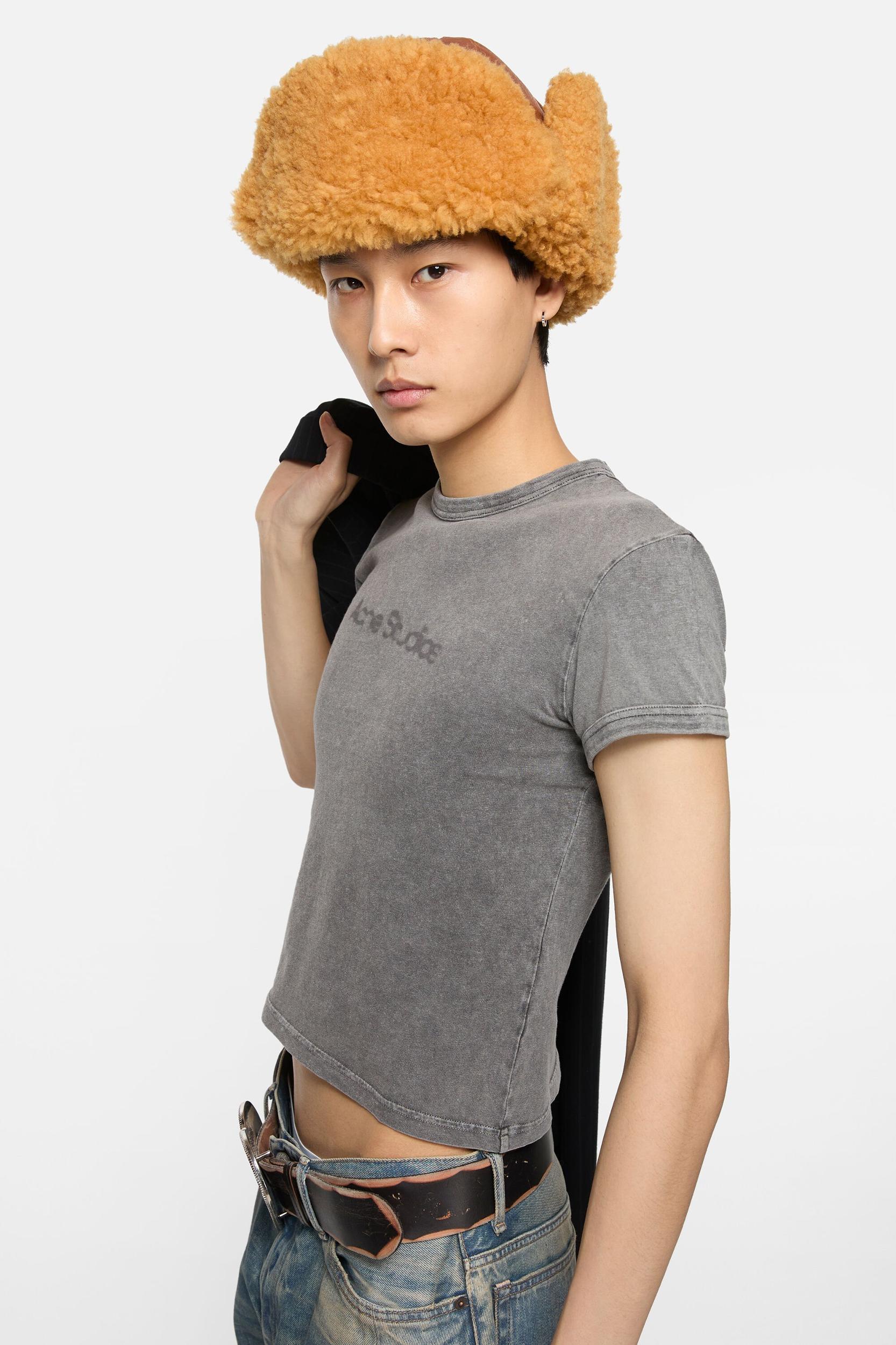 Shearling hat Product Image