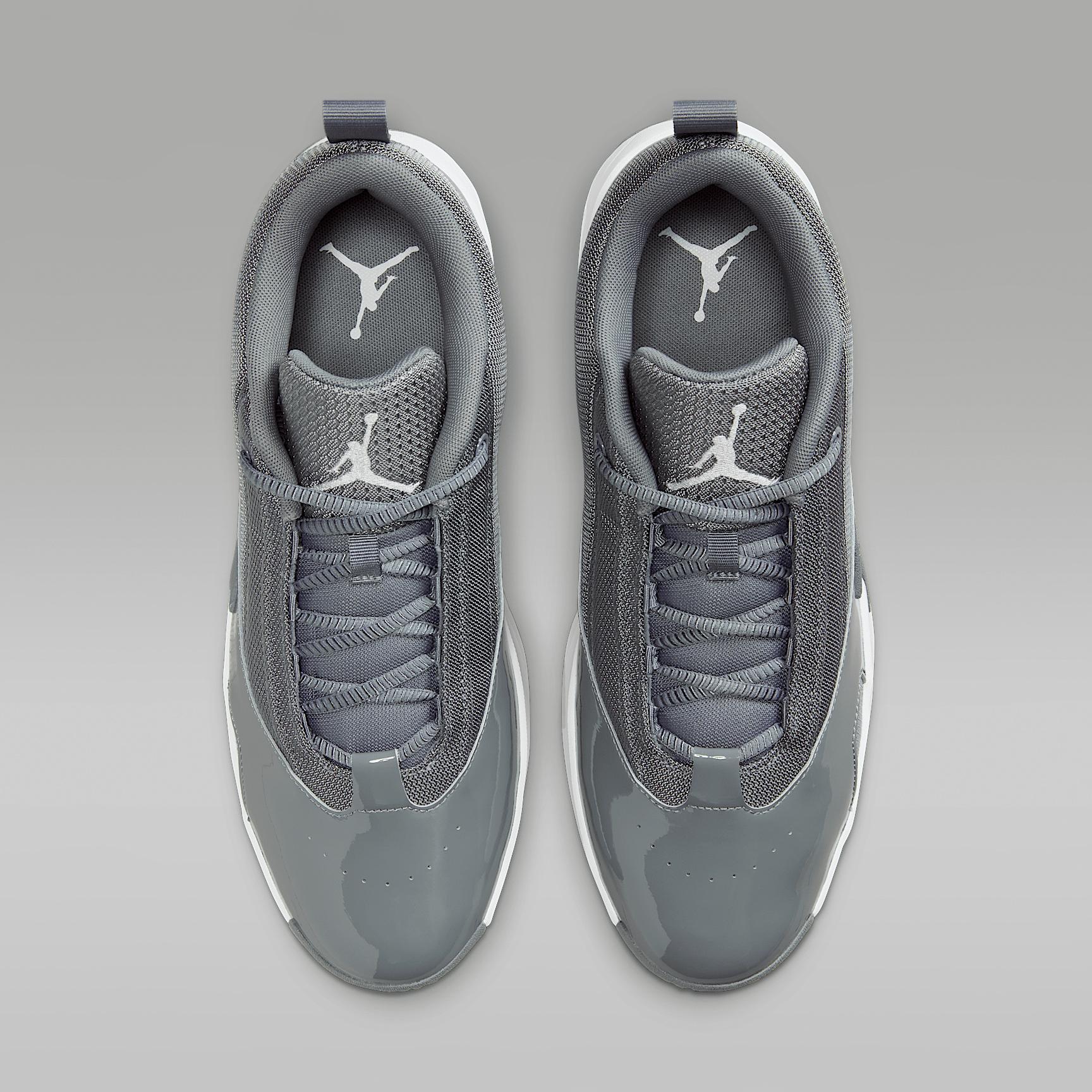 Men's Jordan Max Aura 6 Shoes Product Image