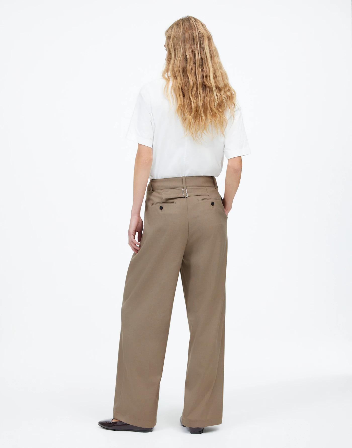The Petite Harlow Wide-Leg Trouser in Brushed Twill Product Image