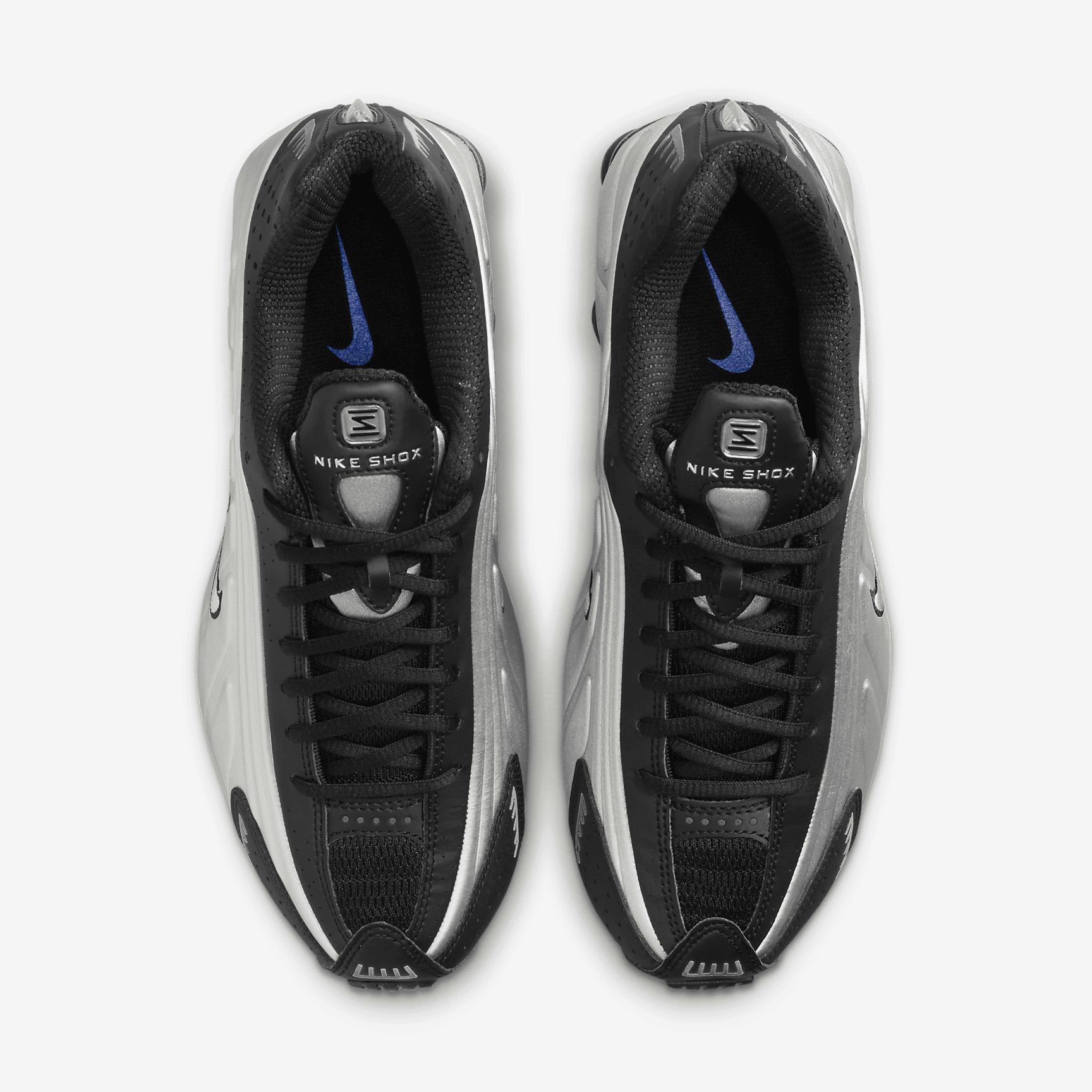 Nike Womens Shox R4 Casual Shoes Product Image