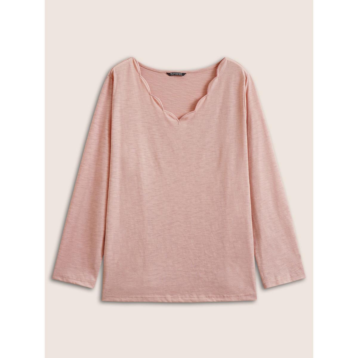 Plus Size Solid Heather Scalloped Trim T-shirt Pink Women Casual Plain Plain V-neck Everyday T-shirts BloomChic 28/5X Product Image