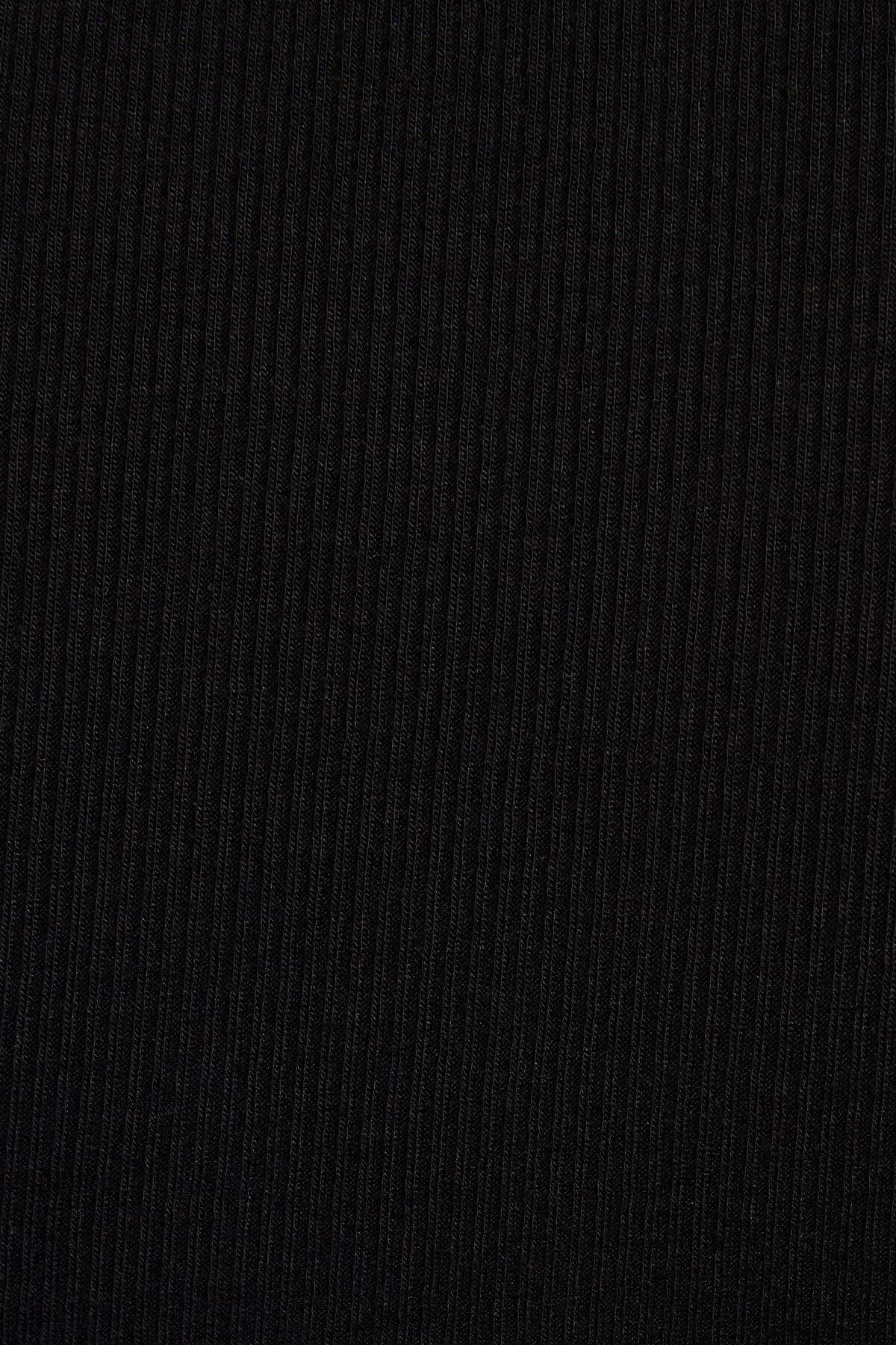 Rylee Ribbed Crewneck T Shirt Product Image