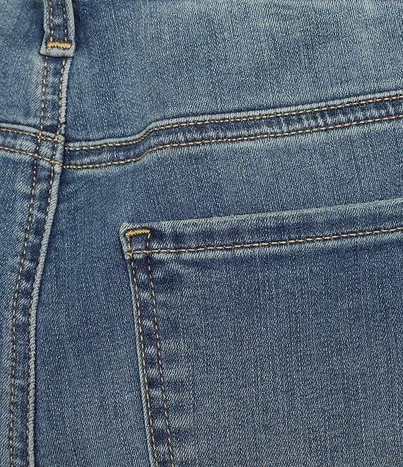 NYDJ Petite Size Marilyn Cuffed Cool Embrace® Lift Tuck® Capri Denim Jeans Product Image