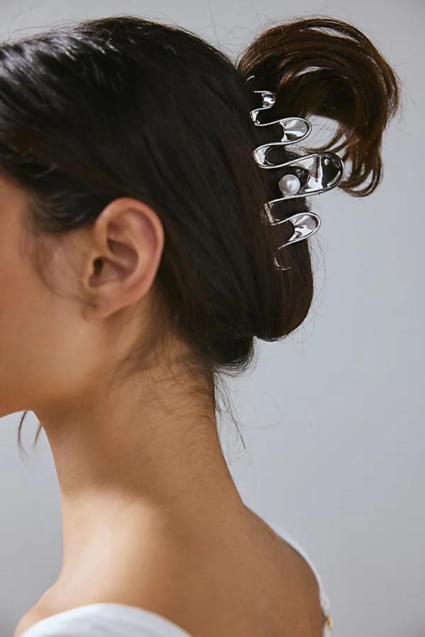 Pearl Squiggle Metal Claw Clip Womens at Urban Outfitters Product Image