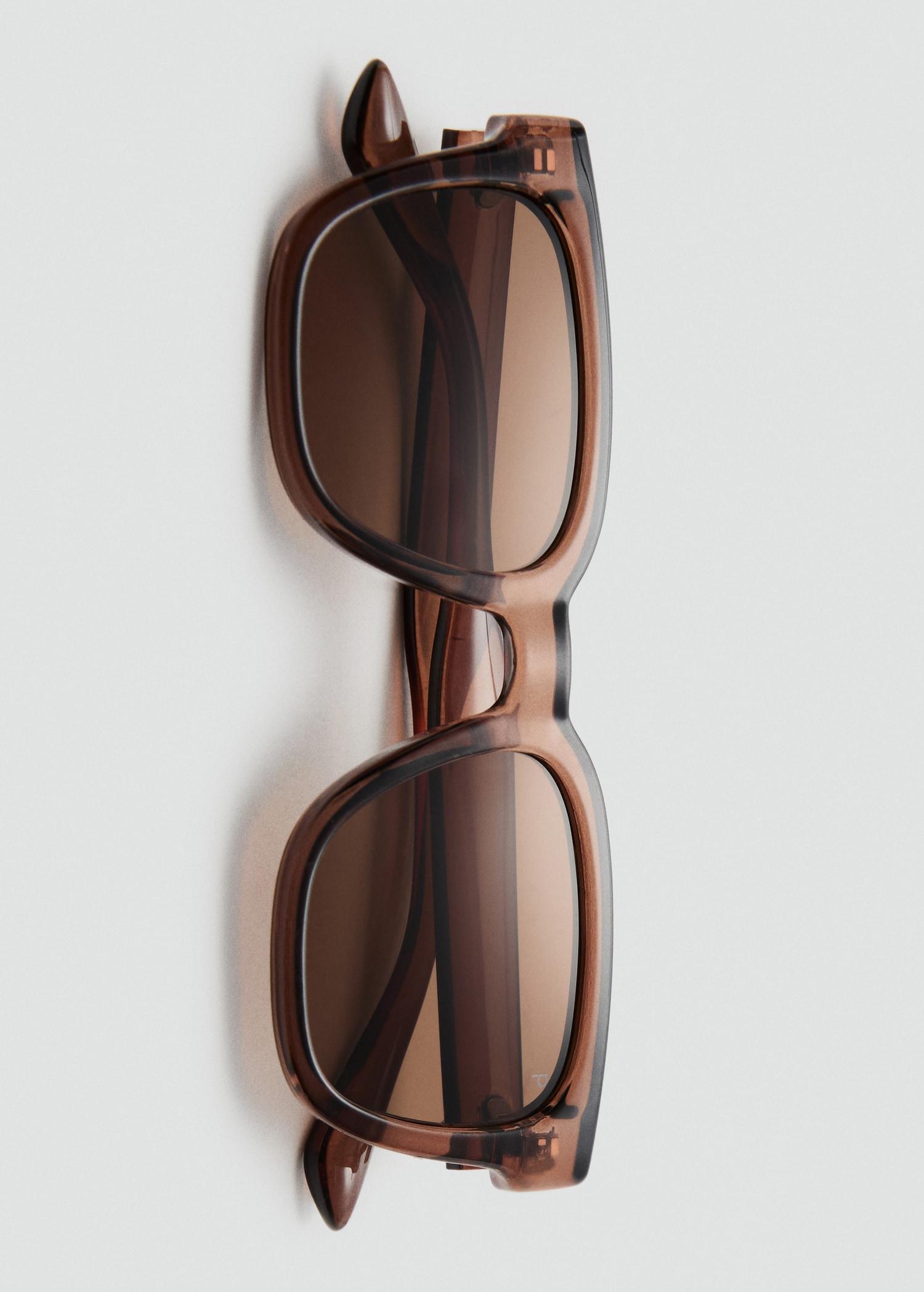 Rectangular-frame sunglasses - Men | MANGO USA Product Image