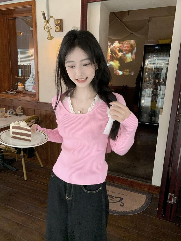 Long-Sleeve Crewneck Plain Knit Top Product Image