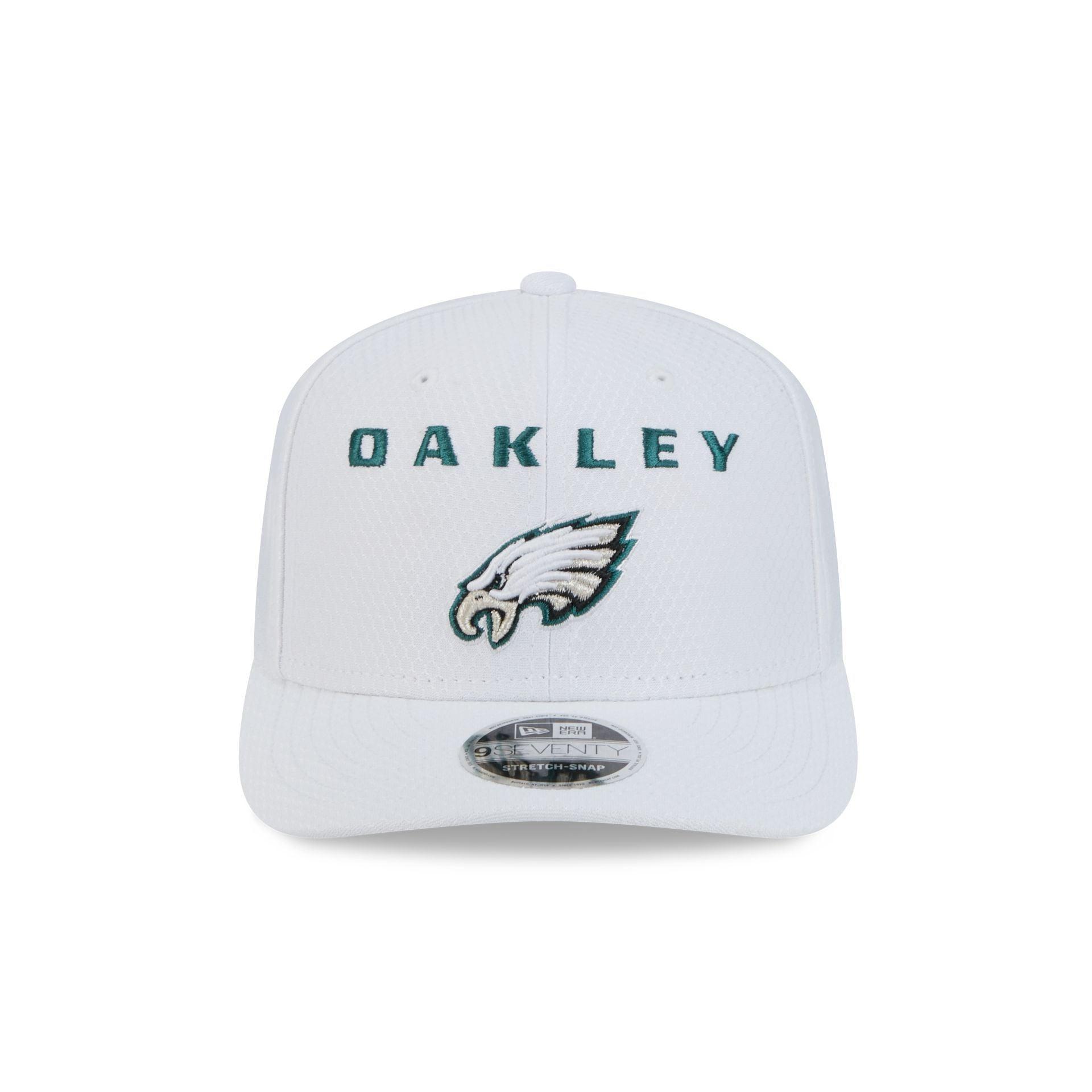 Oakley x Philadelphia Eagles White 9SEVENTY Stretch-Snap Hat Male Product Image