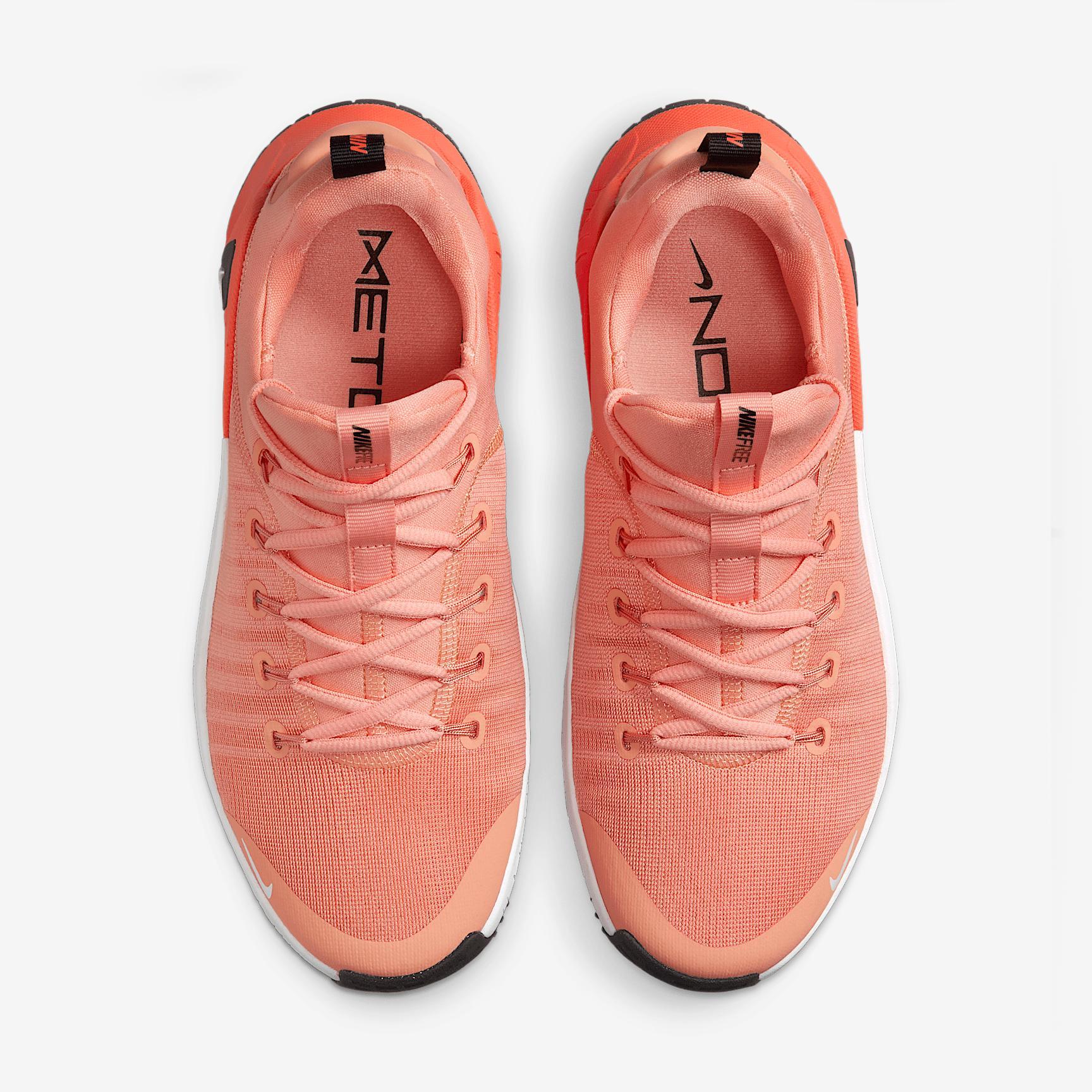 Nike Women's Free Metcon 6 Workout Shoes Product Image