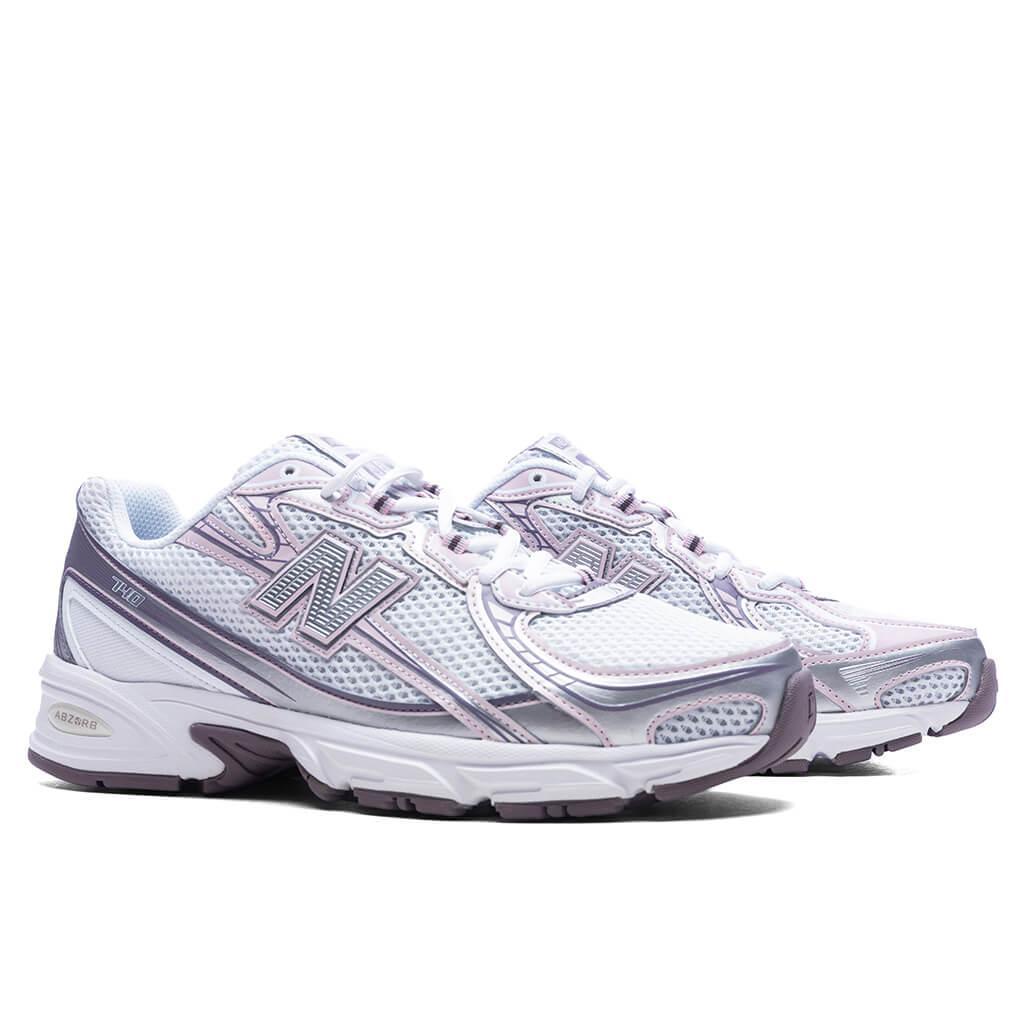 740 - Ice Wine/White/Rose Sugar/Silver Metallic Male Product Image