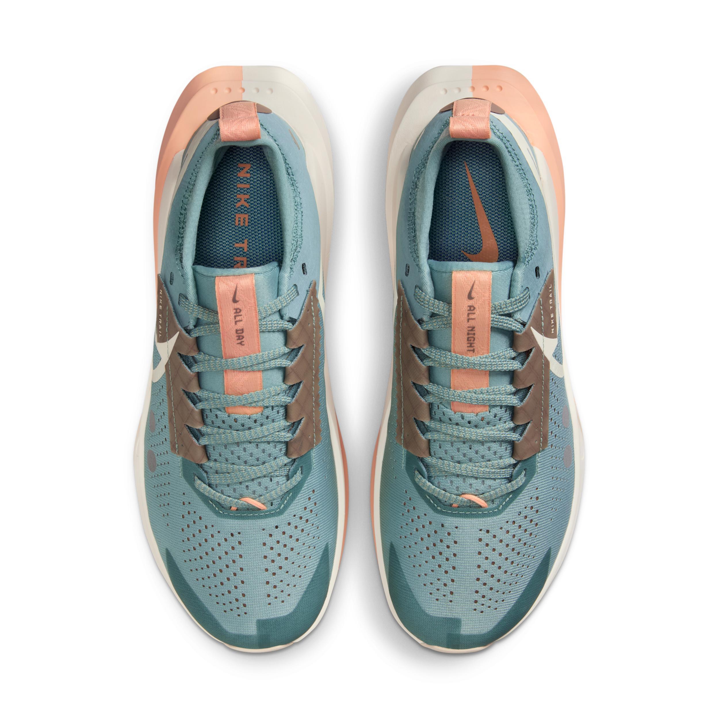 Nike Women's Zegama 2 Trail Running Shoes Product Image