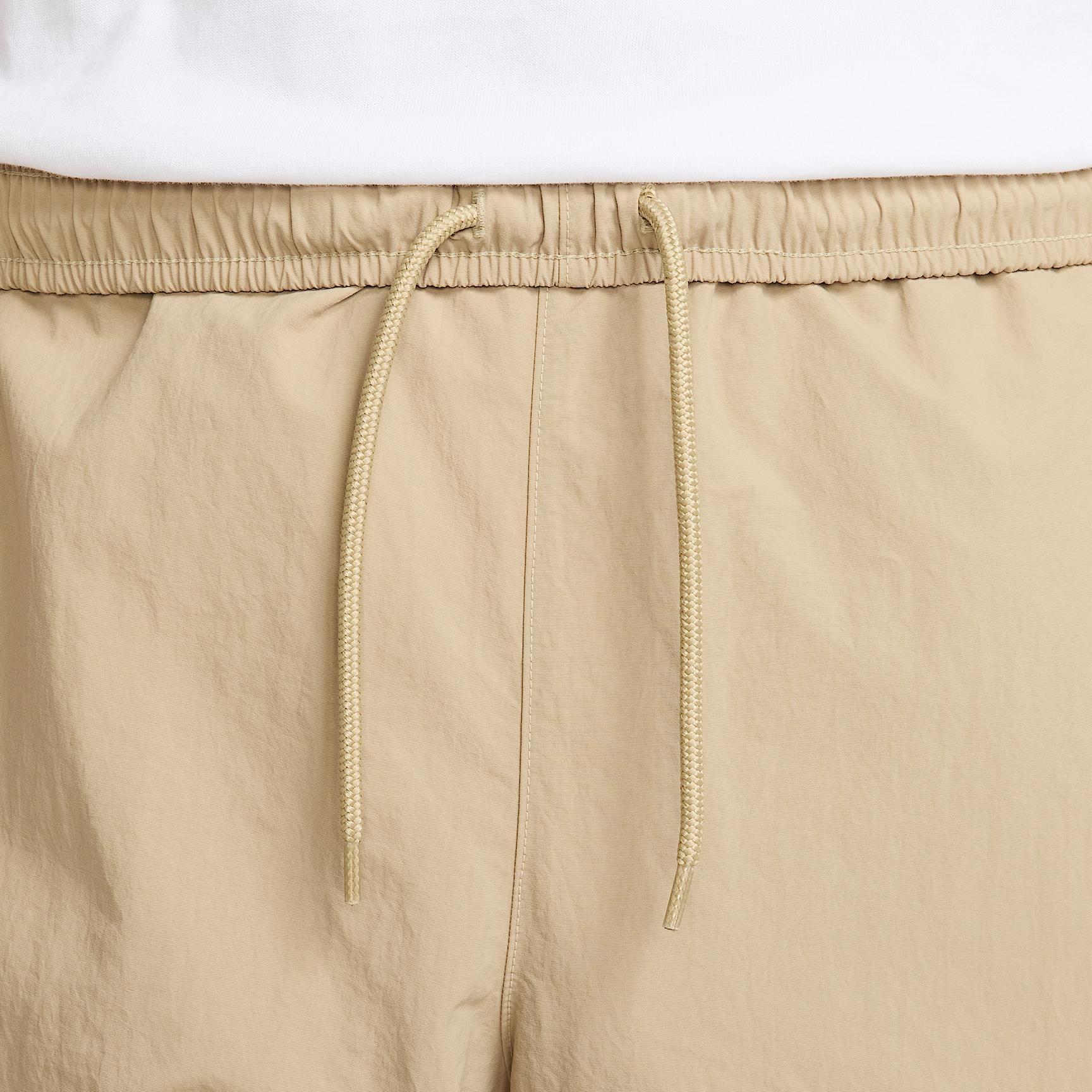 Nike Club Men's Woven Cargo Pants Product Image