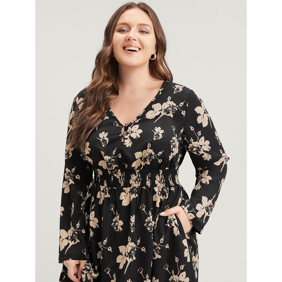 Plus Size Floral V Neck Button Pocket Shirred Midi Dress Black Women Elegant Pocket V-neck Long Sleeve Curvy Midi Dress BloomChic 22-24/3X Product Image