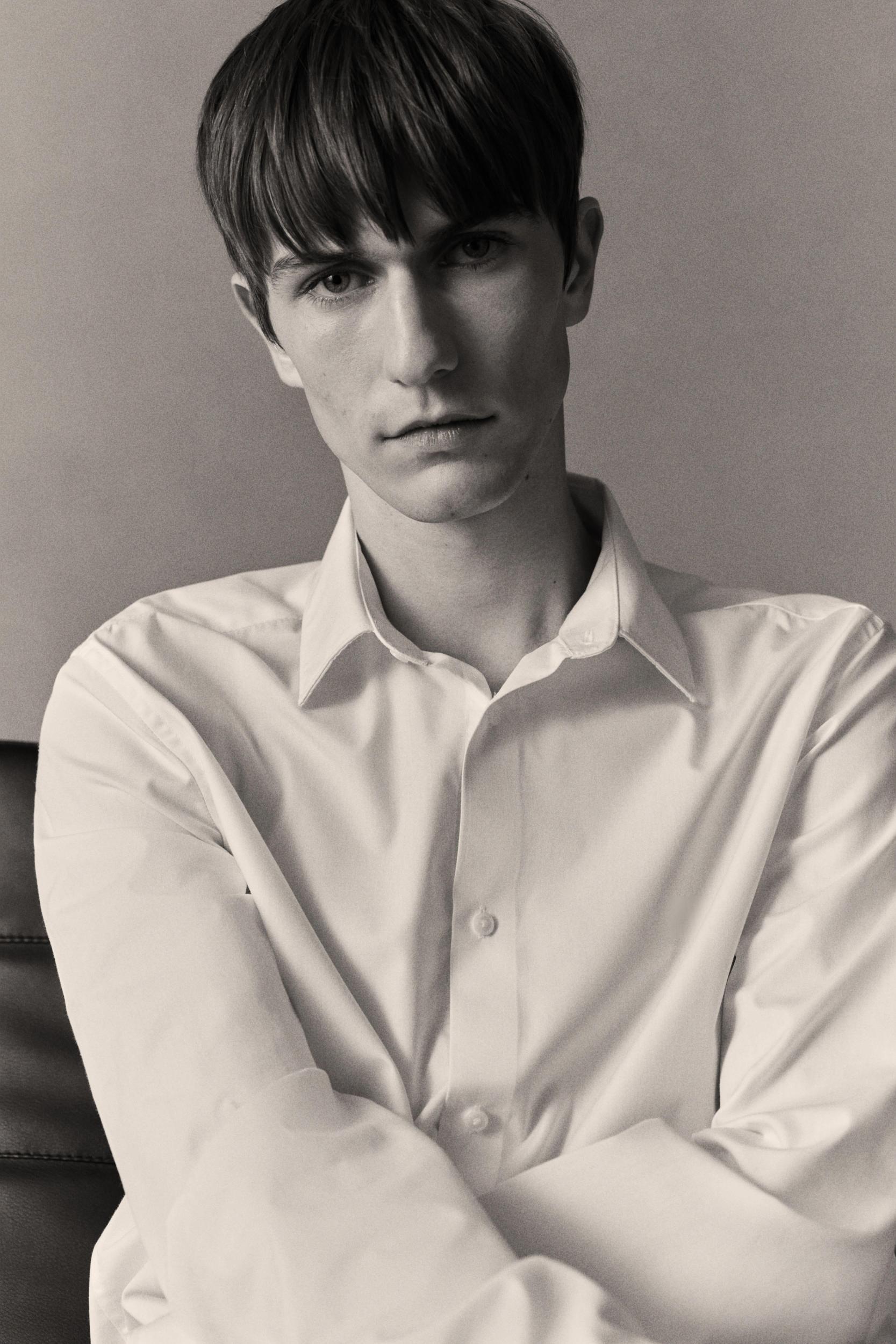 Slim Fit Easy-iron Shirt Product Image