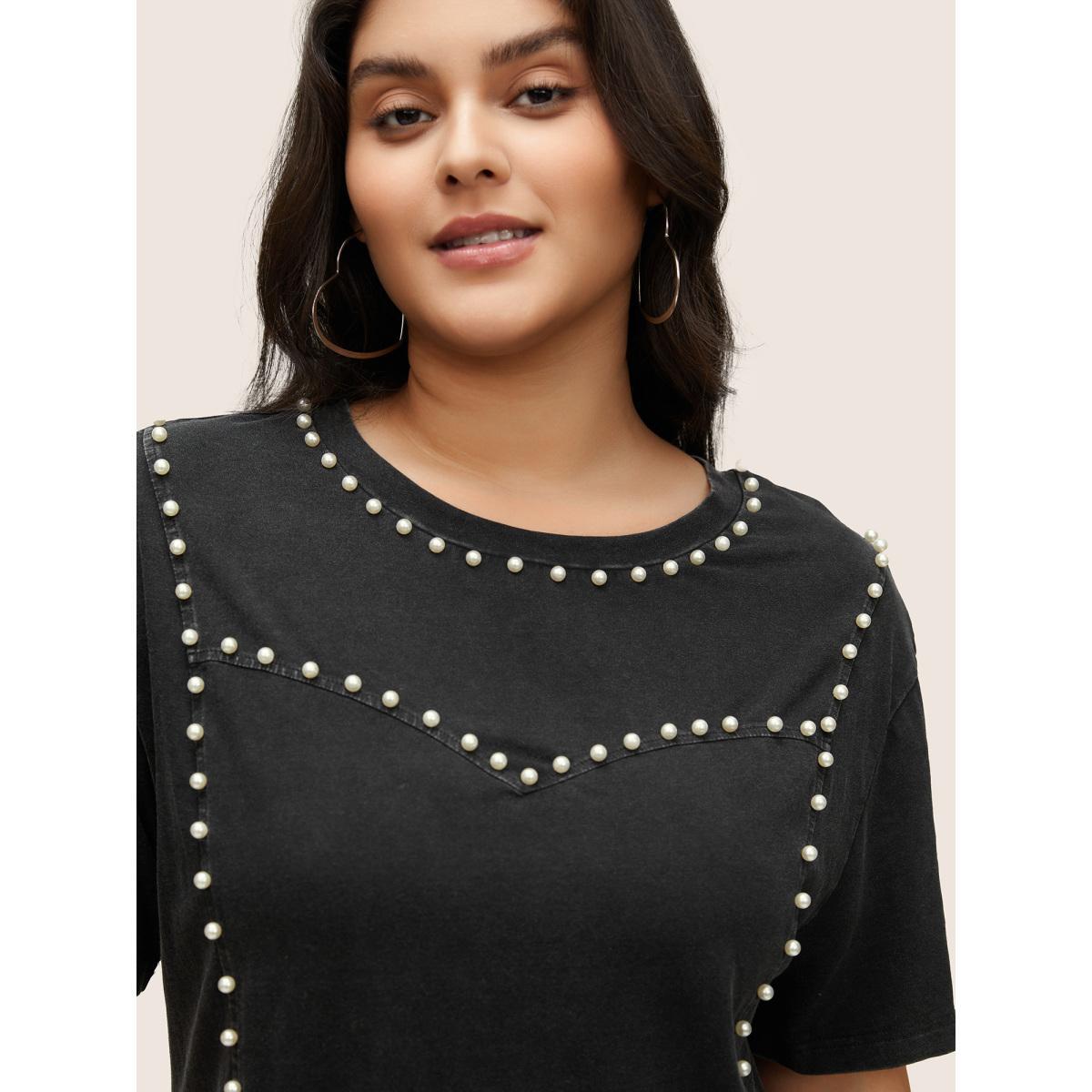 Plus Size Pearl Beaded Vintage Round Neck T-shirt Black Women Casual Beaded Plain Round Neck Everyday T-shirts BloomChic 14-16/1X Product Image