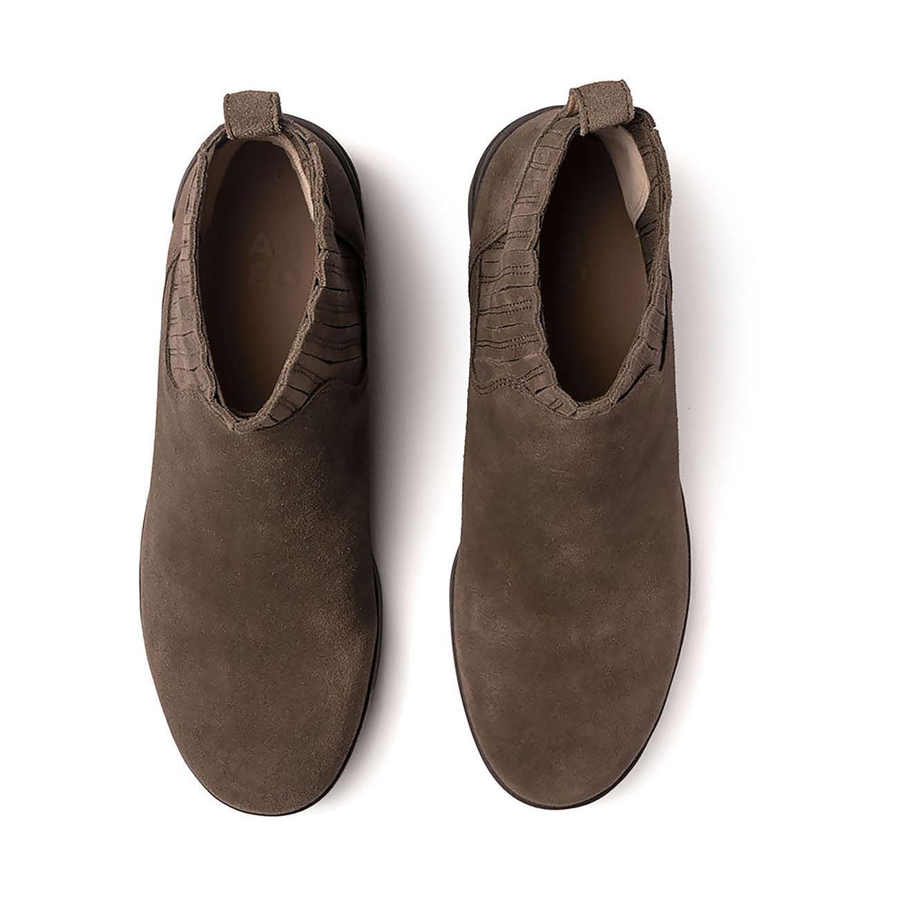 Capital Chelsea Metatarsal Female Product Image
