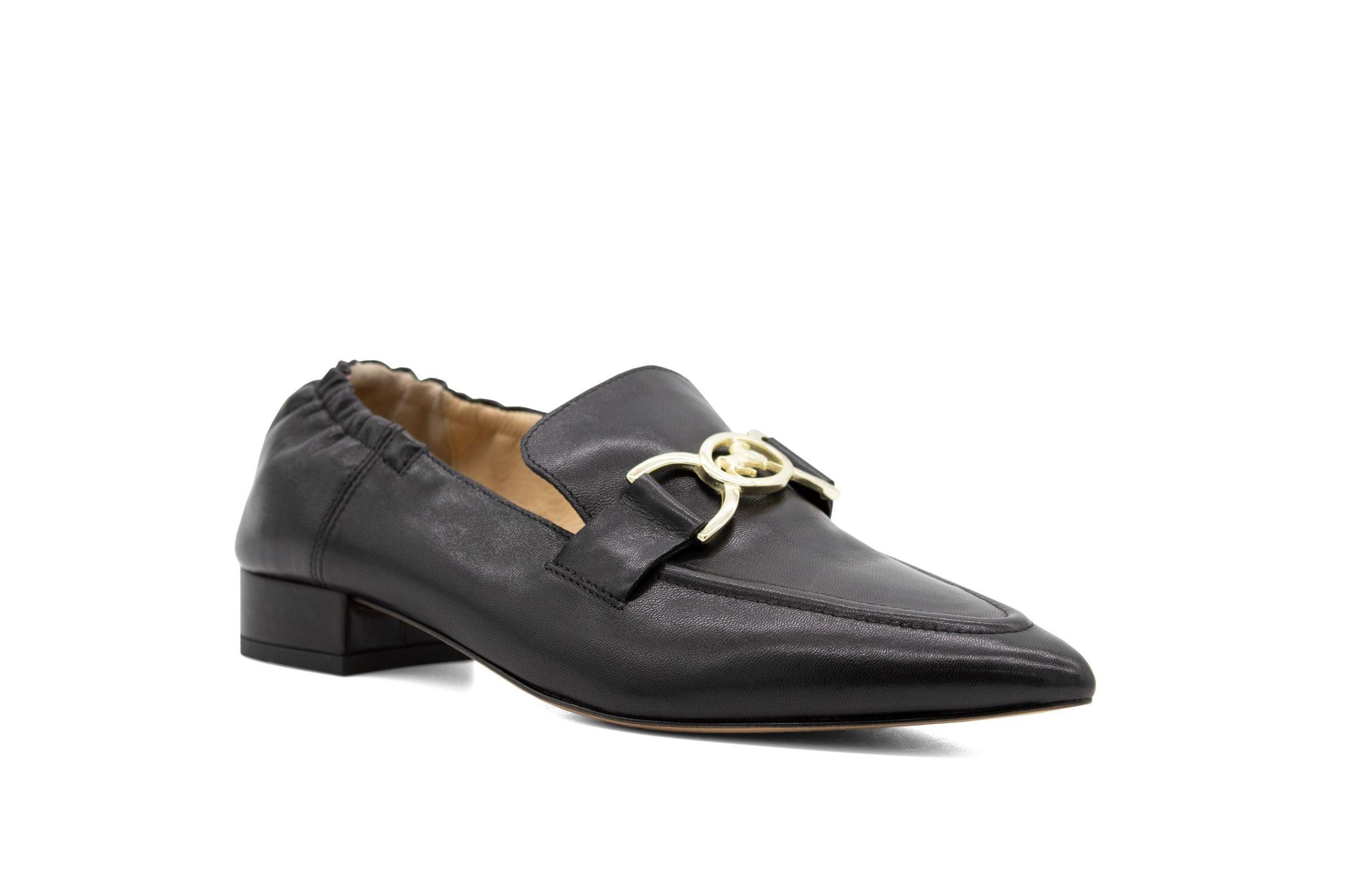 Pointed Toe Flats Product Image
