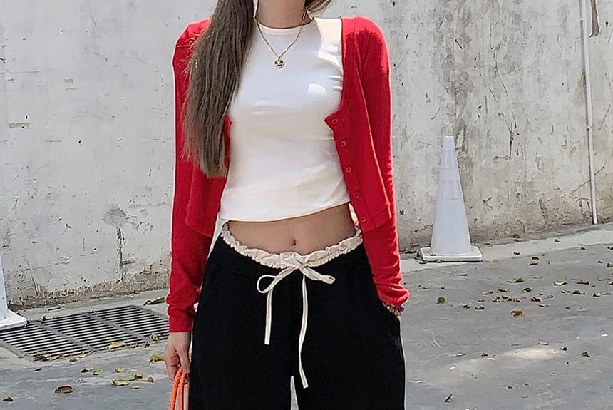 Floral Print Camisole Top / Round Neck Plain Cardigan / Drawstring Waist Panel Wide Leg Sweatpants Product Image