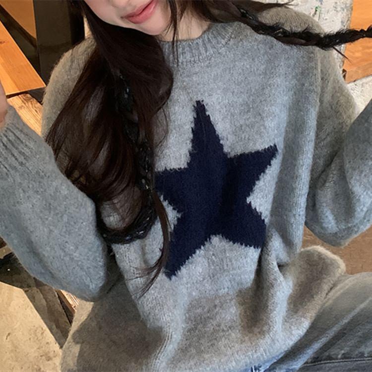 Round Neck Star Print Sweater Product Image