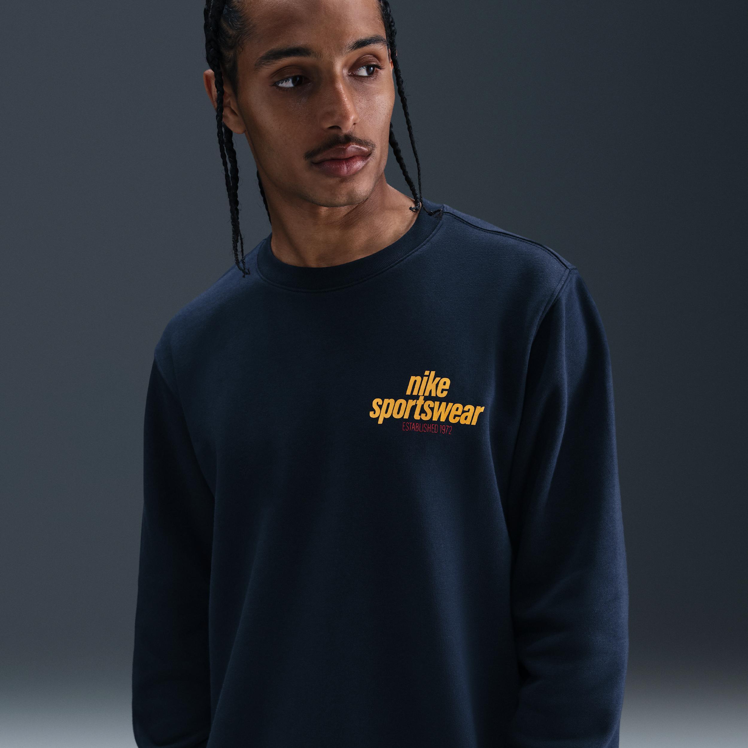 Nike Club Men's Fleece Crew Product Image