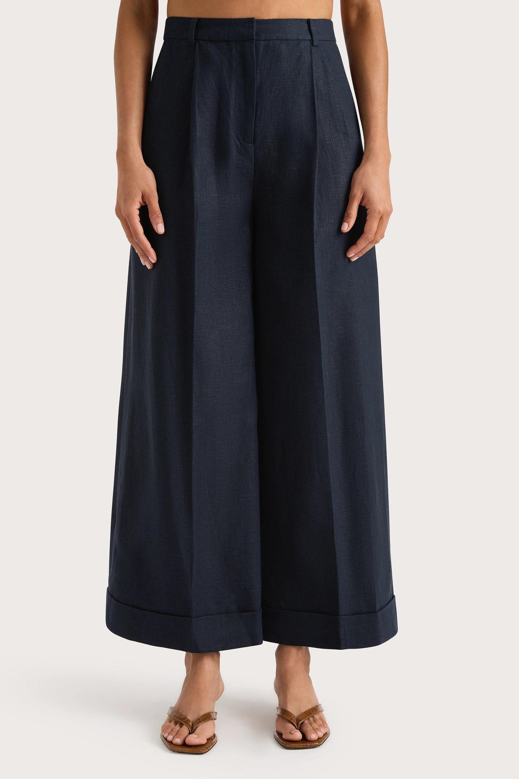Clove Trouser Navy Product Image