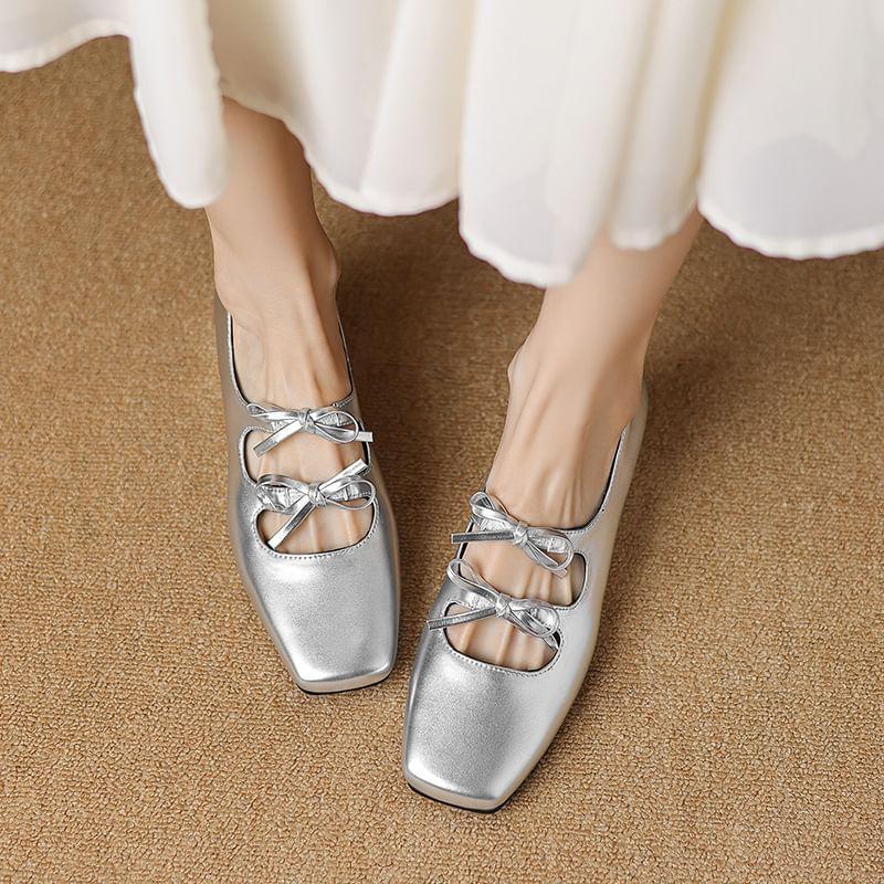 Hidden Wedge Plain Bow Mary Jane Shoes Product Image