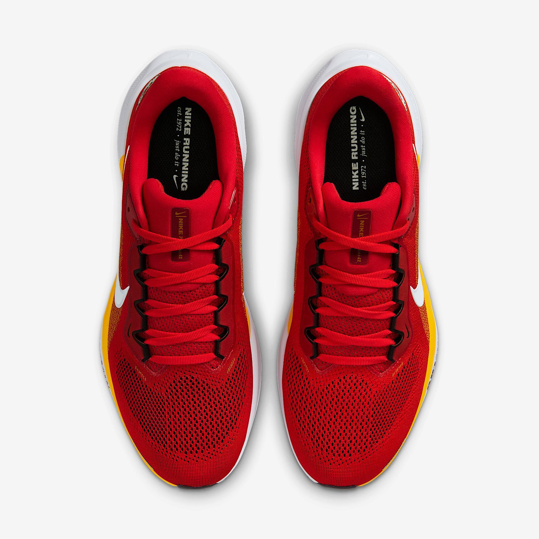 Kansas City Chiefs Pegasus 41 Men's Nike NFL Road Running Shoes Product Image
