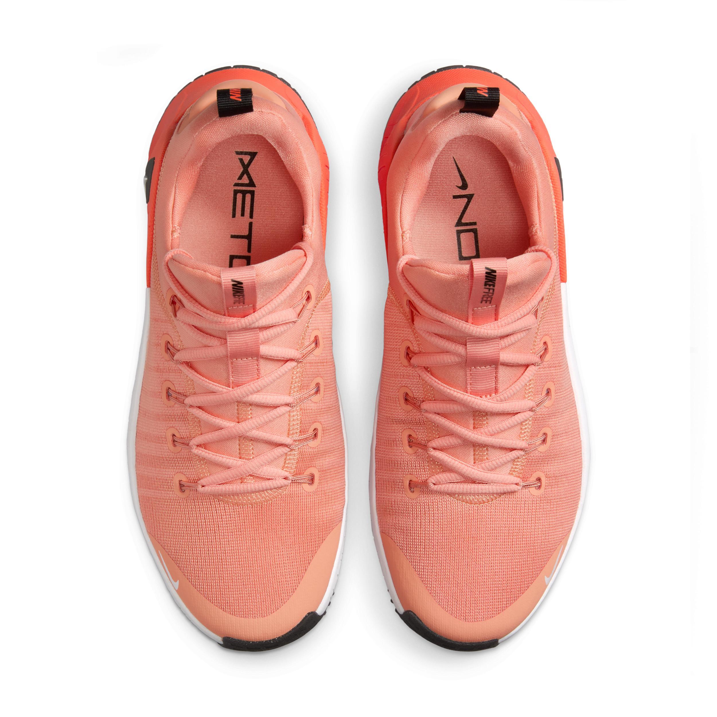 Nike Women's Free Metcon 6 Workout Shoes Product Image