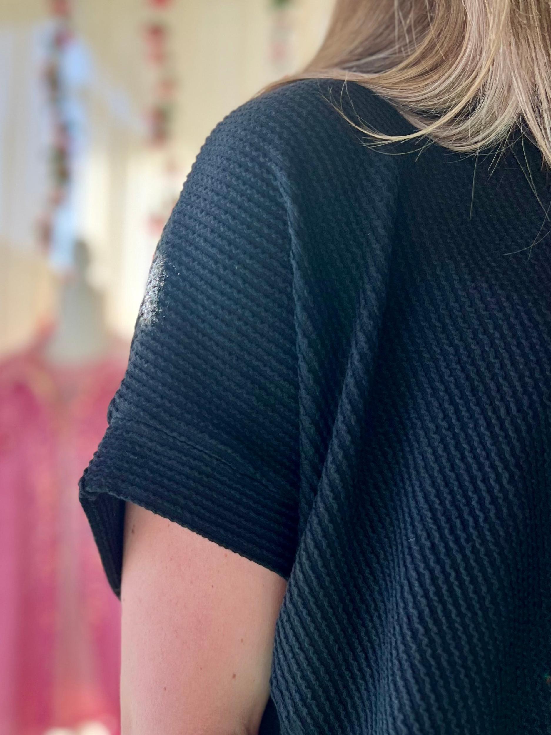 Black Comfy Casual Top Product Image