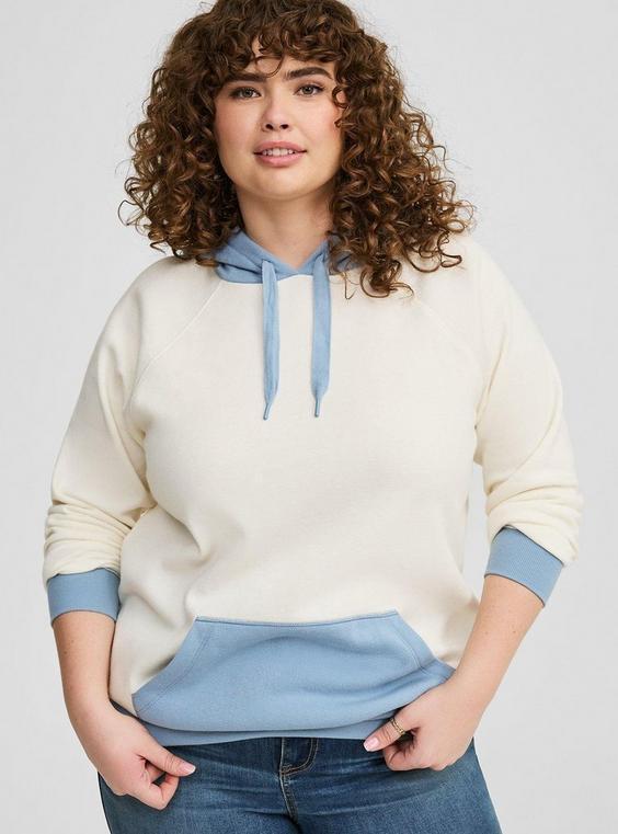 Fit Cozy Fleece Raglan Hoodie Product Image