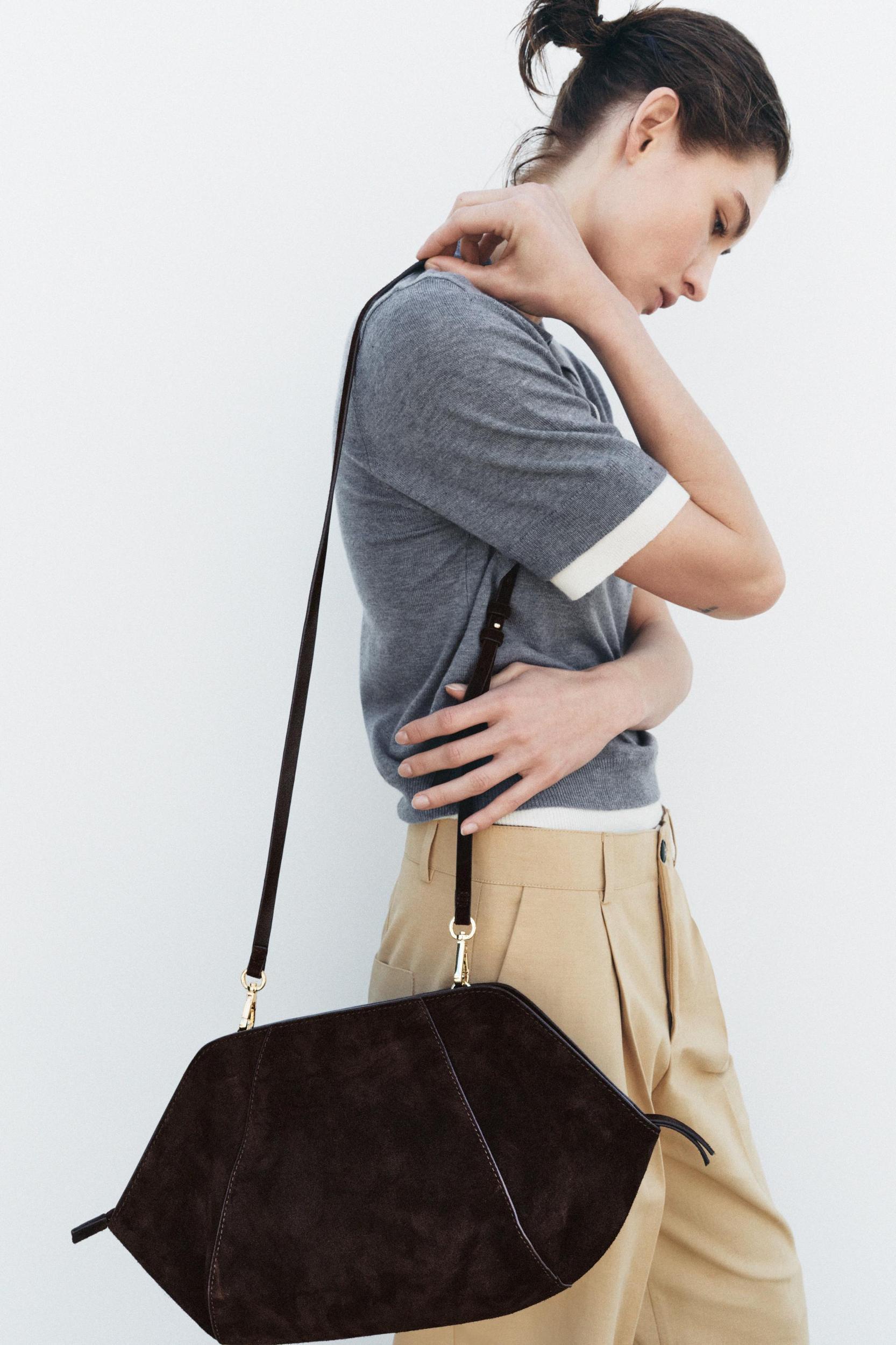SPLIT LEATHER TOPSTITCHED CLUTCH Product Image