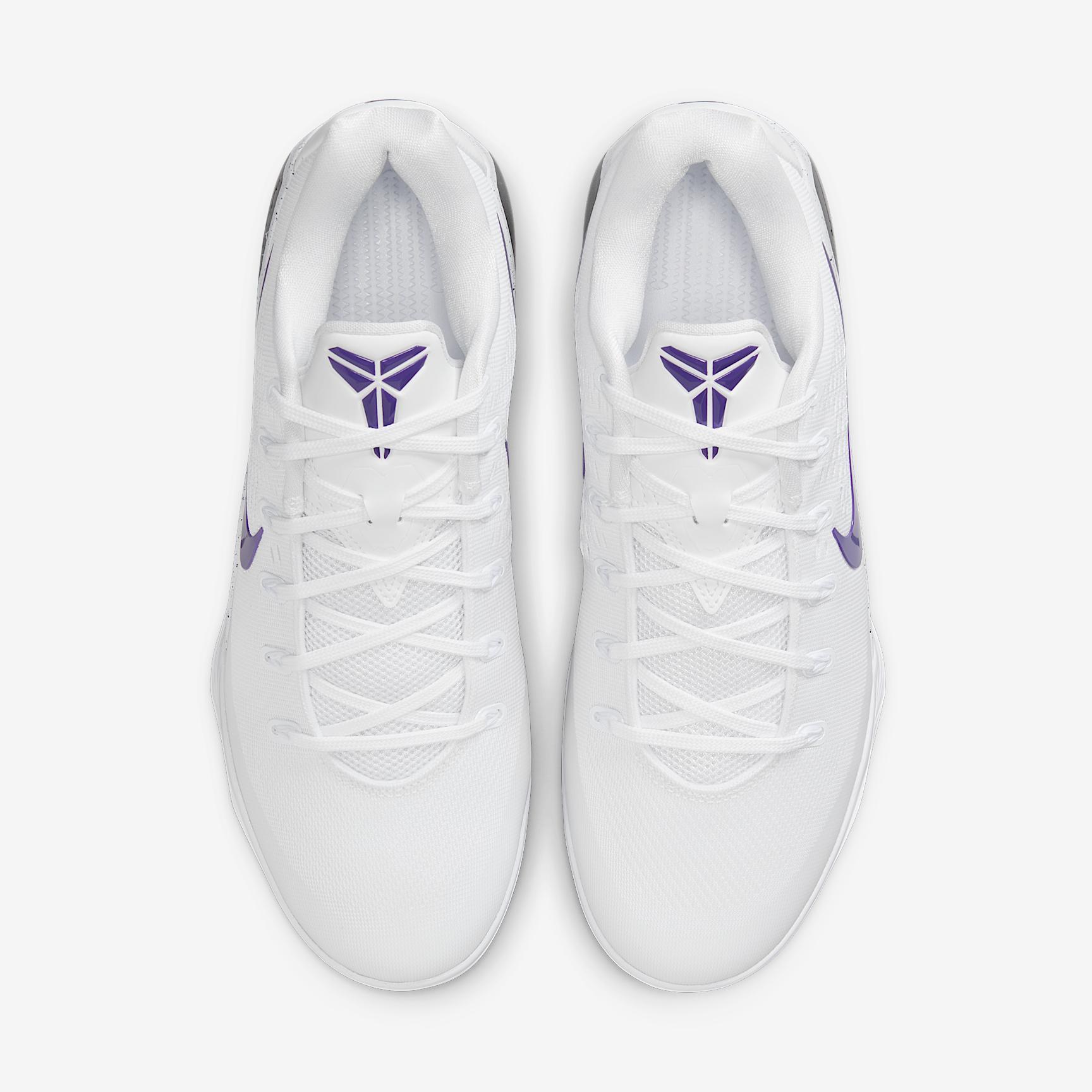 Nike Men's Kobe IX Elite Low EM Protro Basketball Shoes Product Image