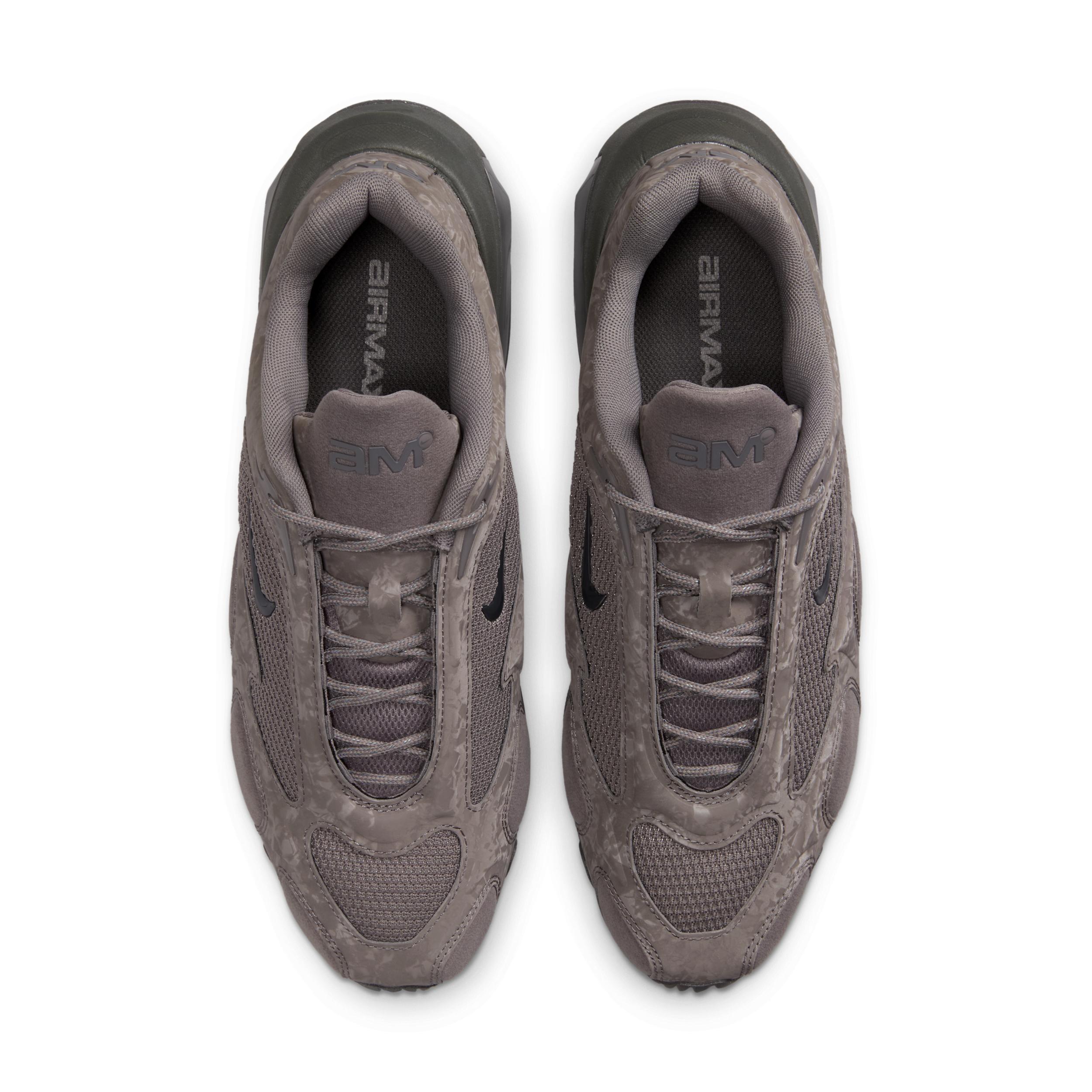Nike Women's Air Max Muse Shoes Product Image