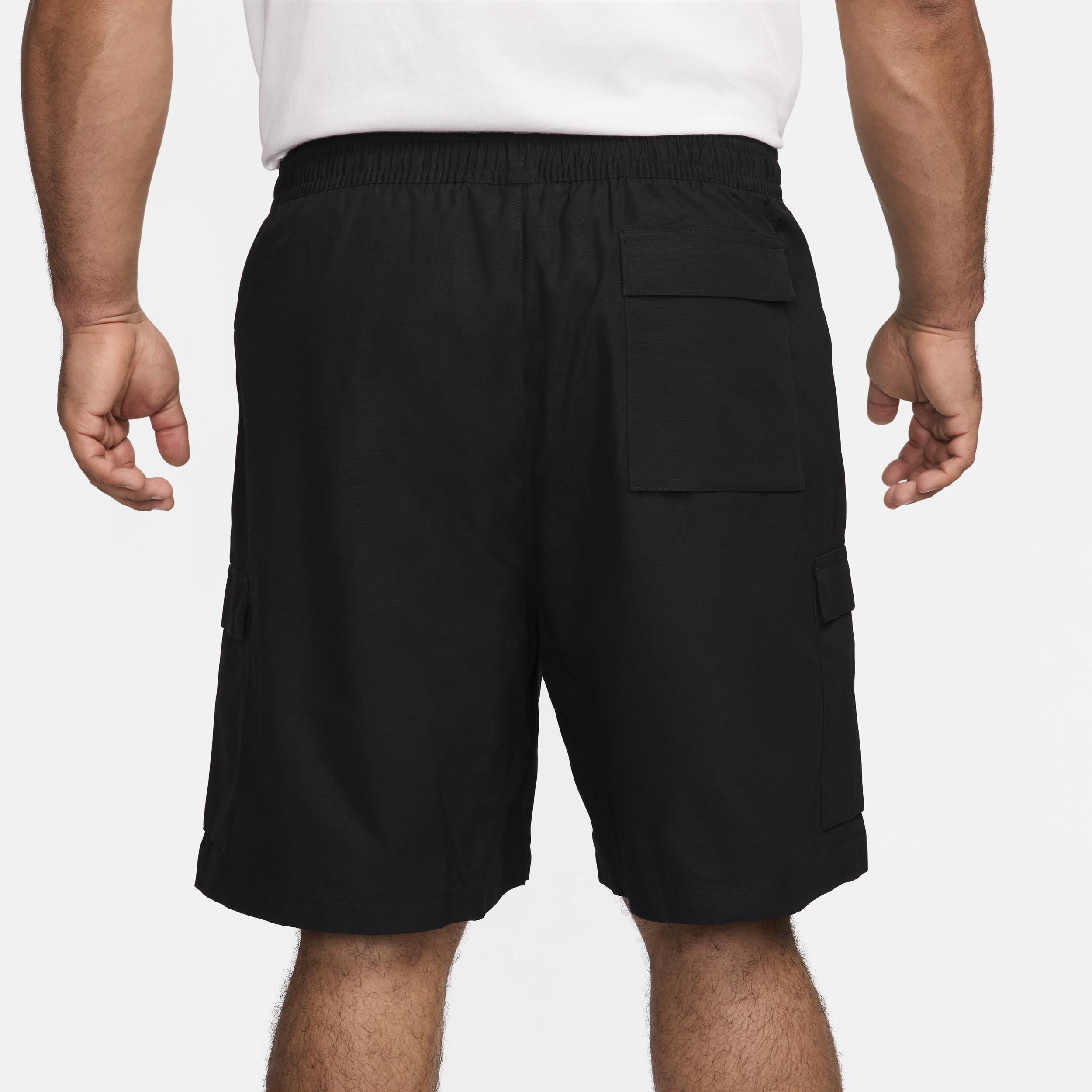 Nike Men's Club Woven Cargo Shorts Product Image