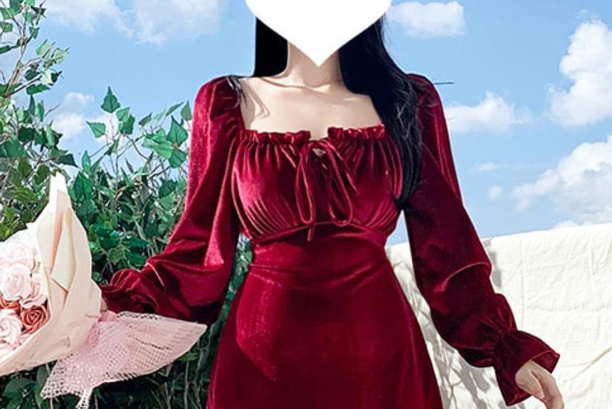 Two-Way Long-Sleeve Velvet Slim-Fit Halter Mini Dress Product Image