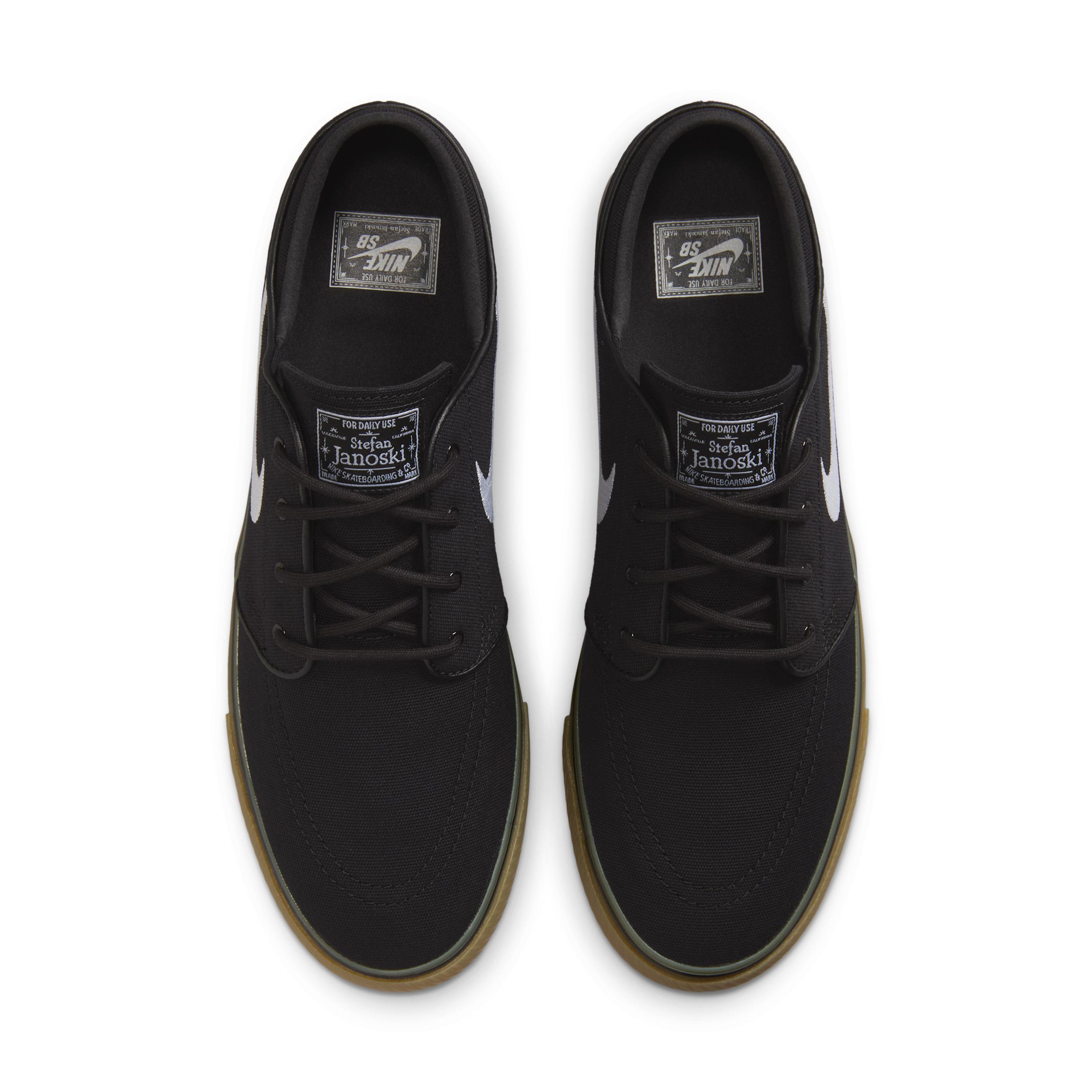 Men's Nike SB Zoom Janoski OG+ Canvas Skate Shoes Product Image