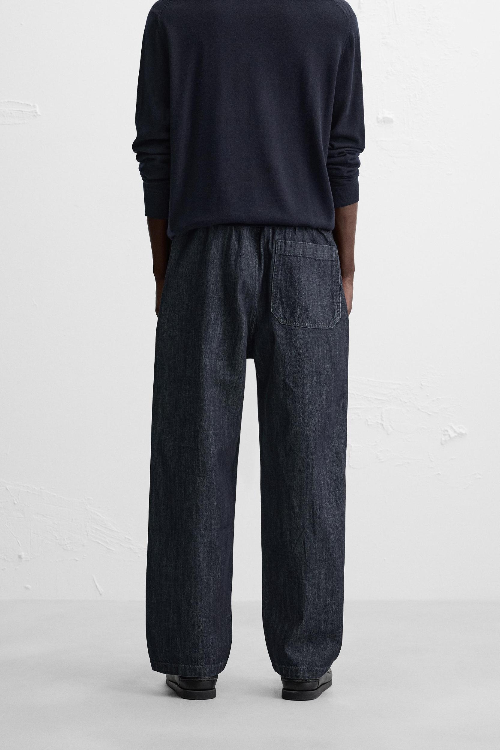 RELAXED FIT JOGGER JEANS Product Image