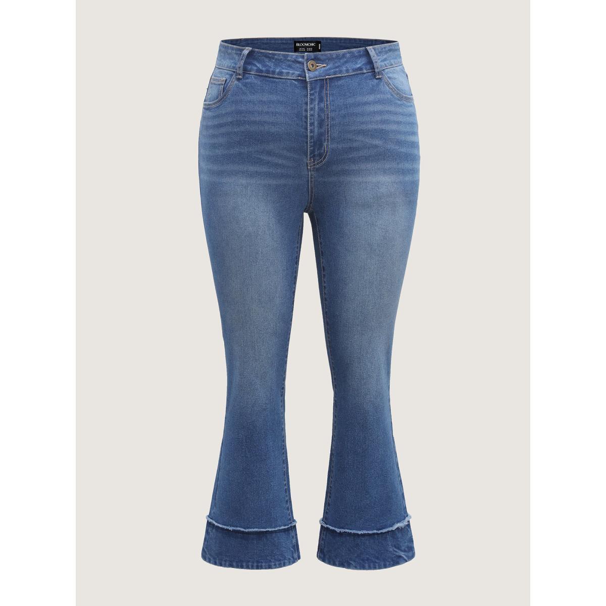Plus Size Vintage Raw Hem Bootcut Jeans Women Denimblue Medium stretch Slanted pocket Jeans BloomChic 22/3X Product Image